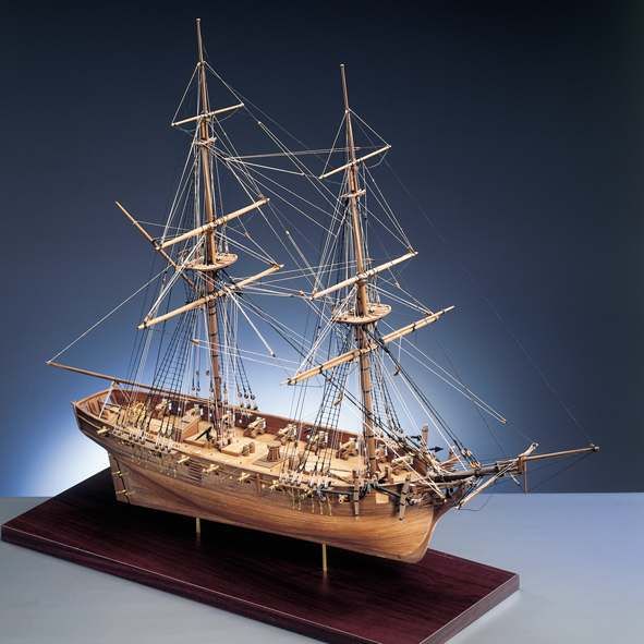 HMS Cruiser Model Boat Kit - Caldercraft