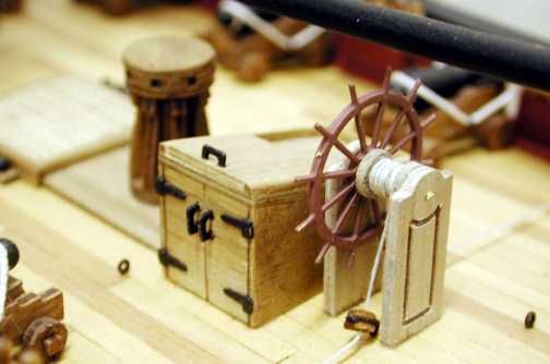 1719-9687-HMS-Jalouse-Boat-Kit.jpg