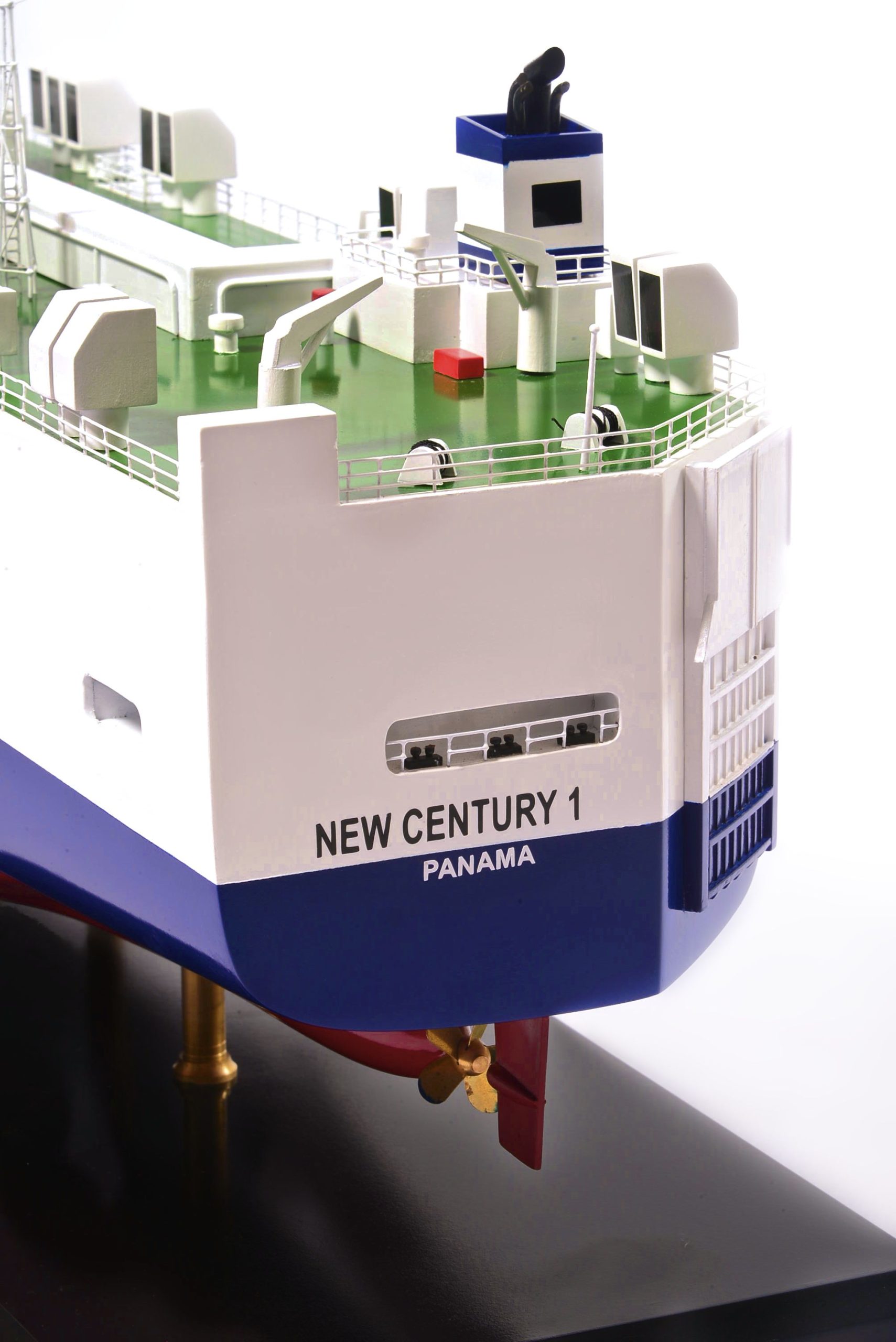 1834-10917-New-Century-1-Vehicle-Carrier-Model-Ship-scaled-1.jpg