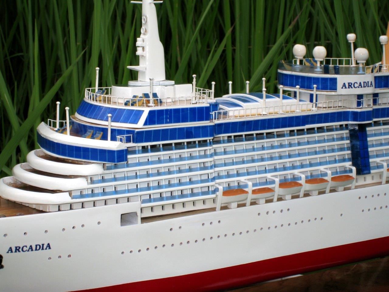 1949-11520-Arcadia-wooden-model-boat.jpg