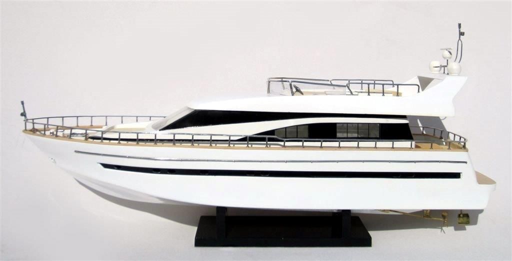 Astondoa 73 Display Ship Model - GN
