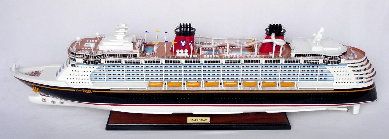 Disney Dream Display Ship Model - GN