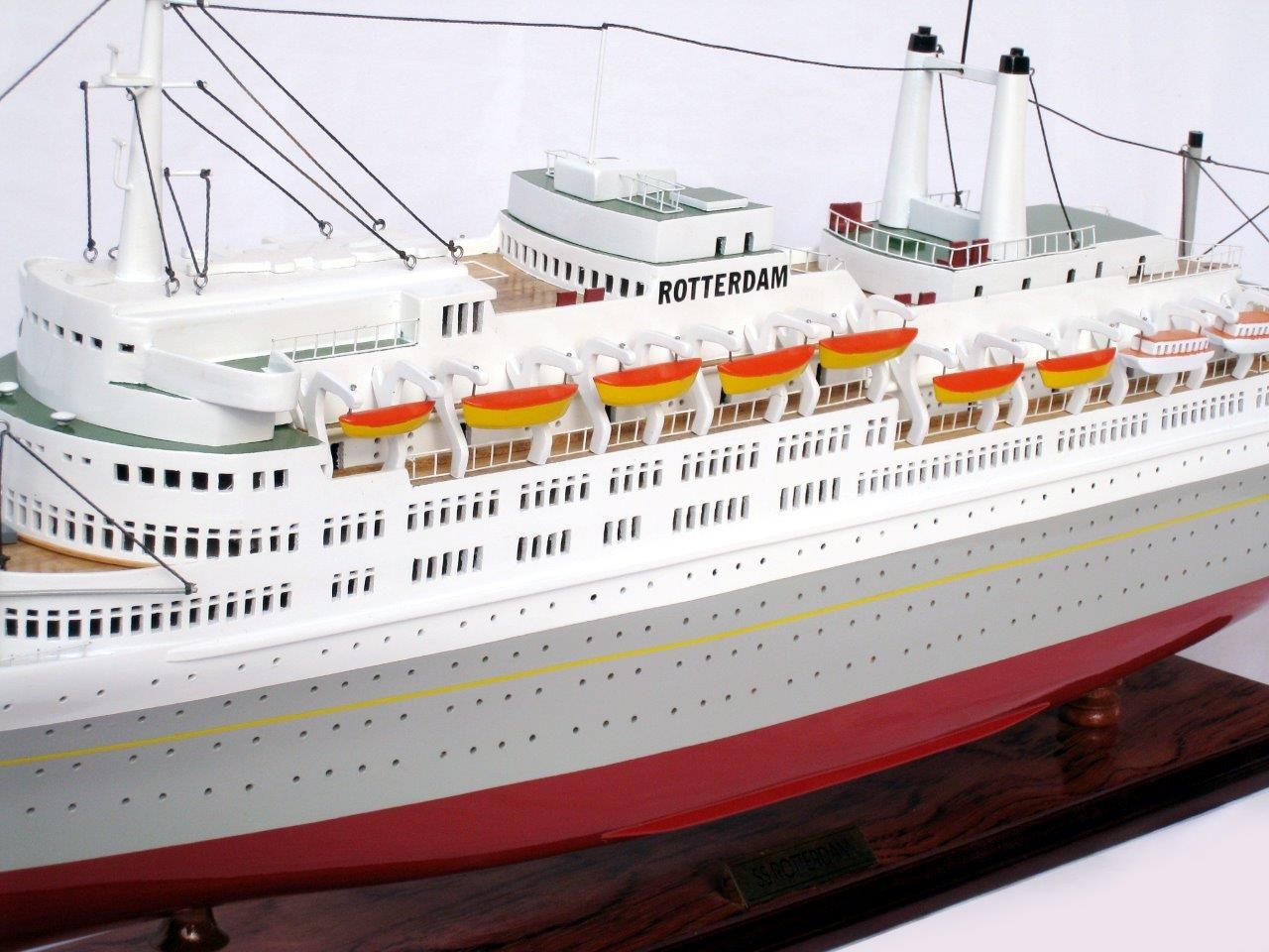 2024-11902-SS-Rotterdam-ship-model.jpg