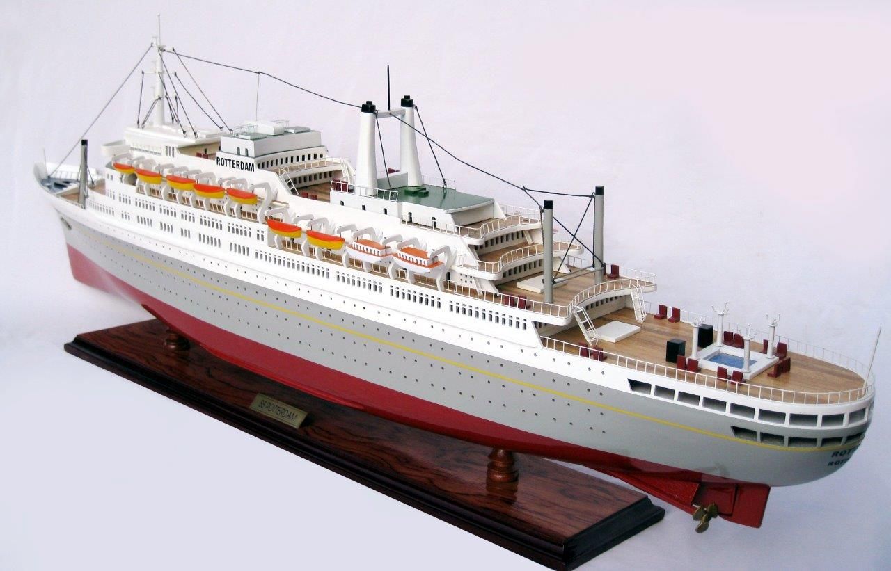 2024-11905-SS-Rotterdam-ship-model.jpg