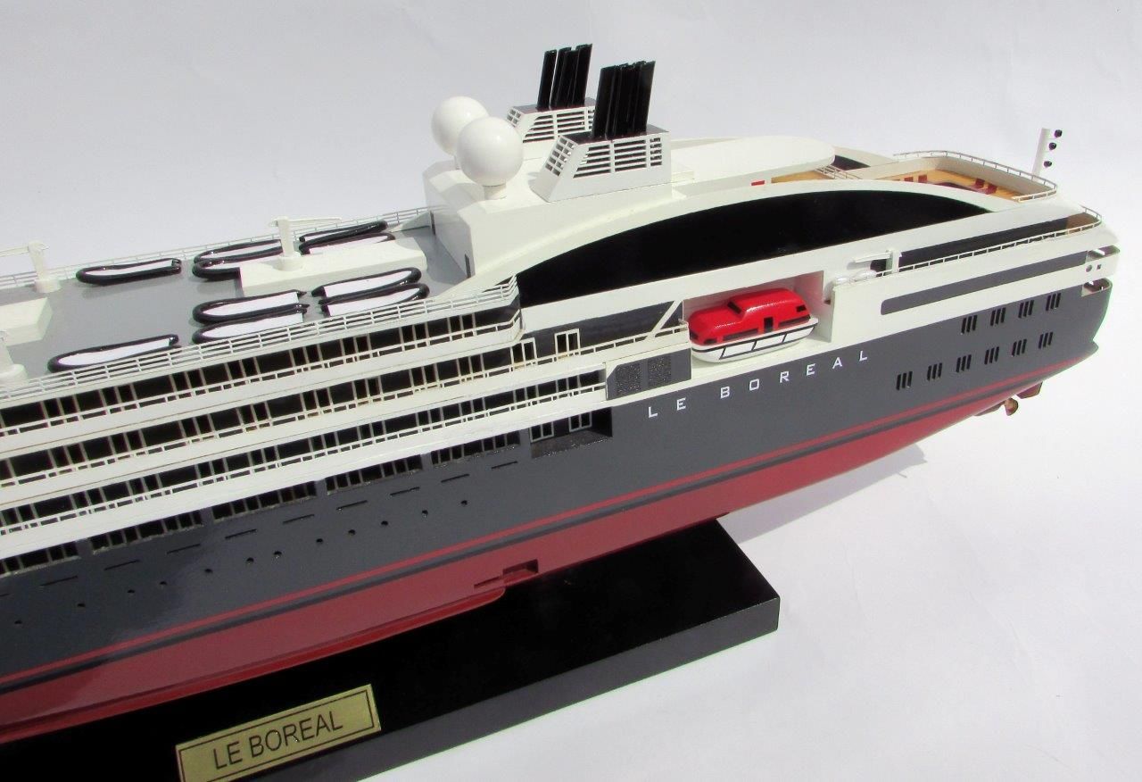 2029-11961-Le-Boreal-Model-Boat.jpg