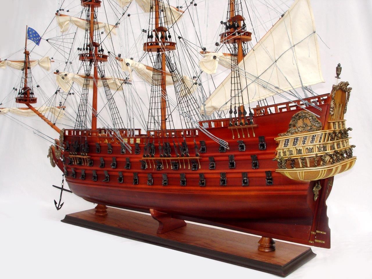 2030-11977-Le-Furiex-Model-Ship.jpg