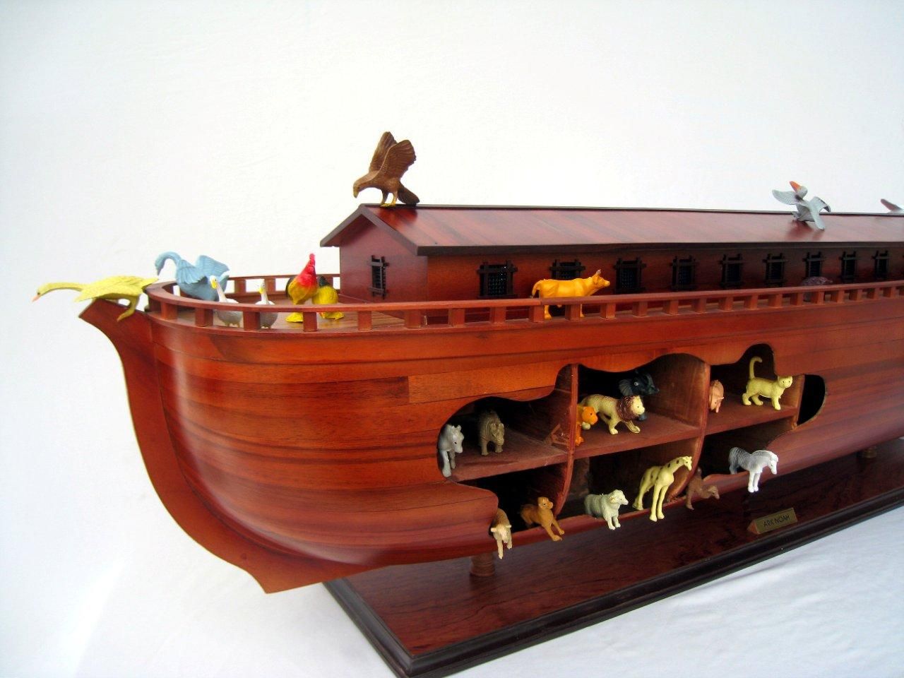 2043-12574-Noahs-Ark-Model-Boat.jpg
