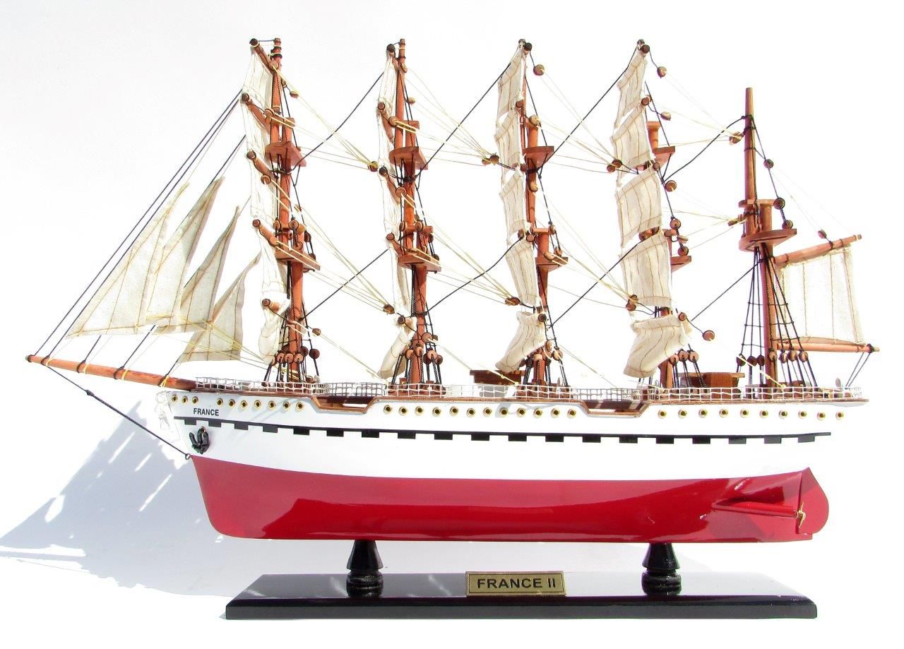 France II Display Ship Model - GN