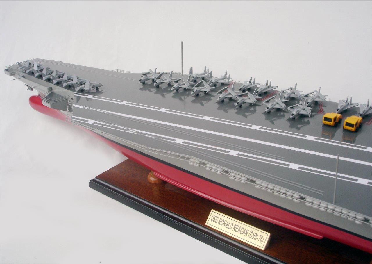 2064-12851-USS-Ronald-Reagan-CVN-76-Model-Aircraft-Carrier.jpg