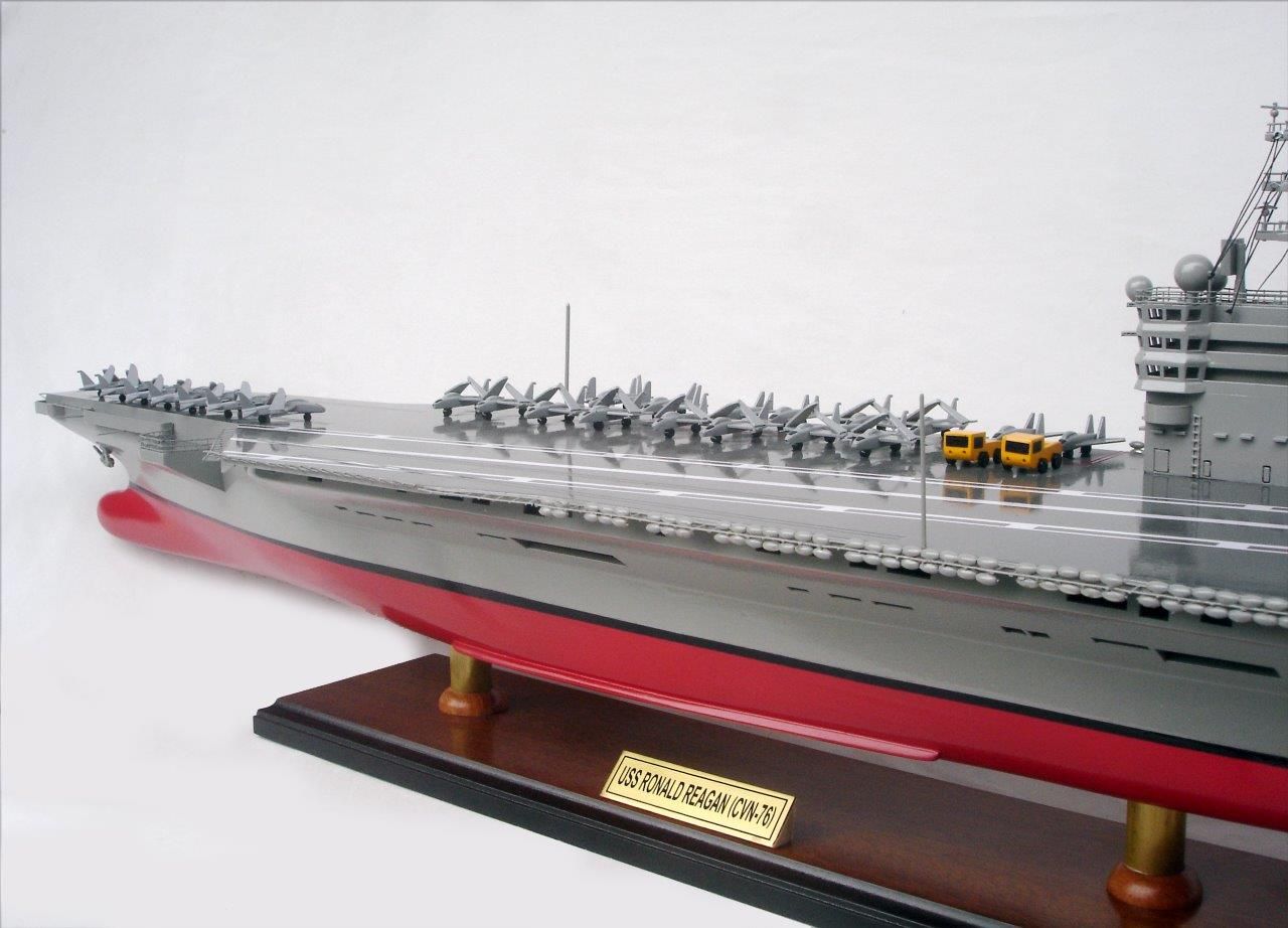 2064-12853-USS-Ronald-Reagan-CVN-76-Model-Aircraft-Carrier.jpg
