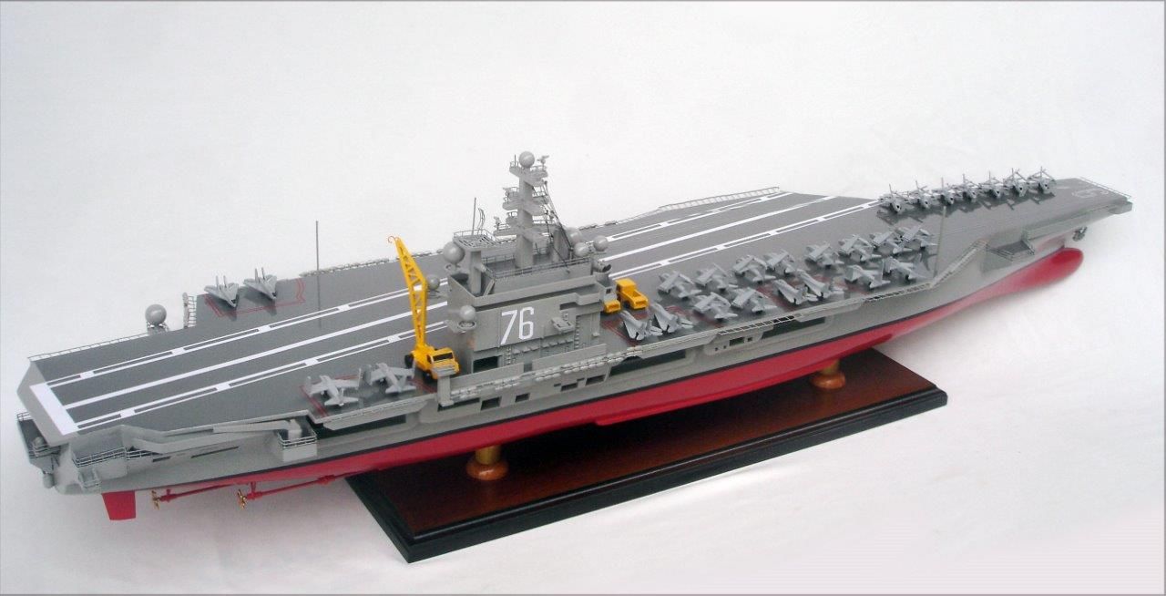 2064-12856-USS-Ronald-Reagan-CVN-76-Model-Aircraft-Carrier.jpg