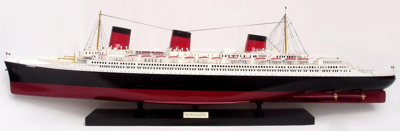 Normandie (Special Edition) Display Ship Model - GN