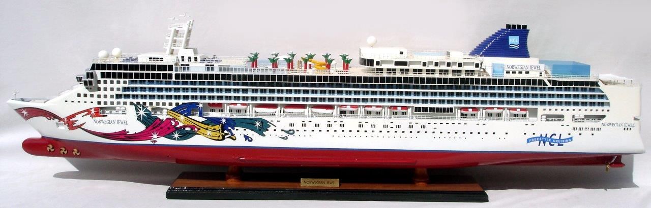 Norwegian Jewel Display Ship Model - GN