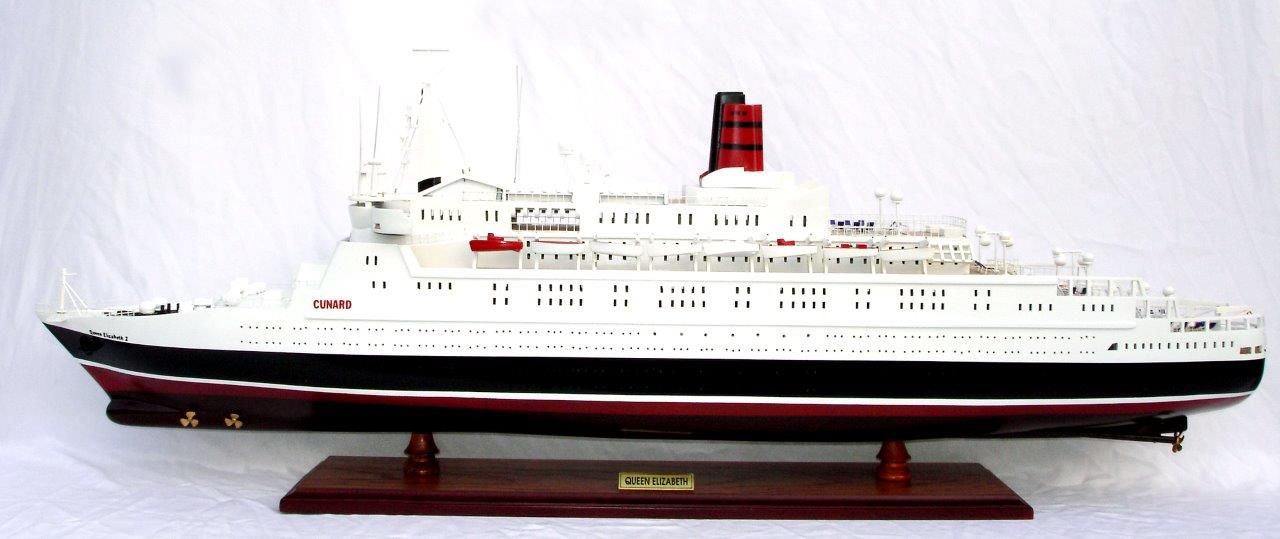 Queen Elizabeth 2 Display Ship Model - GN