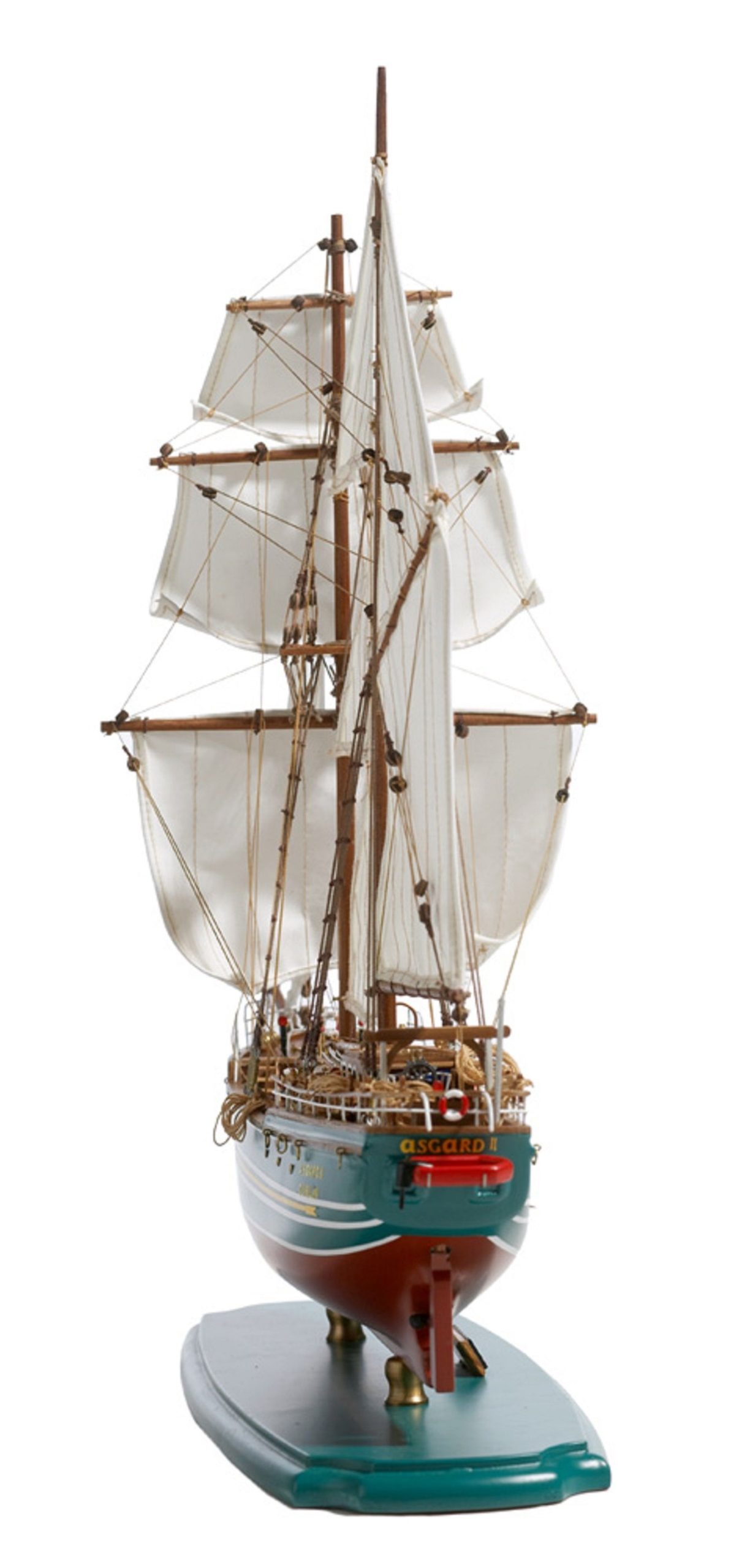 231-6661-Asgard-II-model-ship-scaled-1.jpg