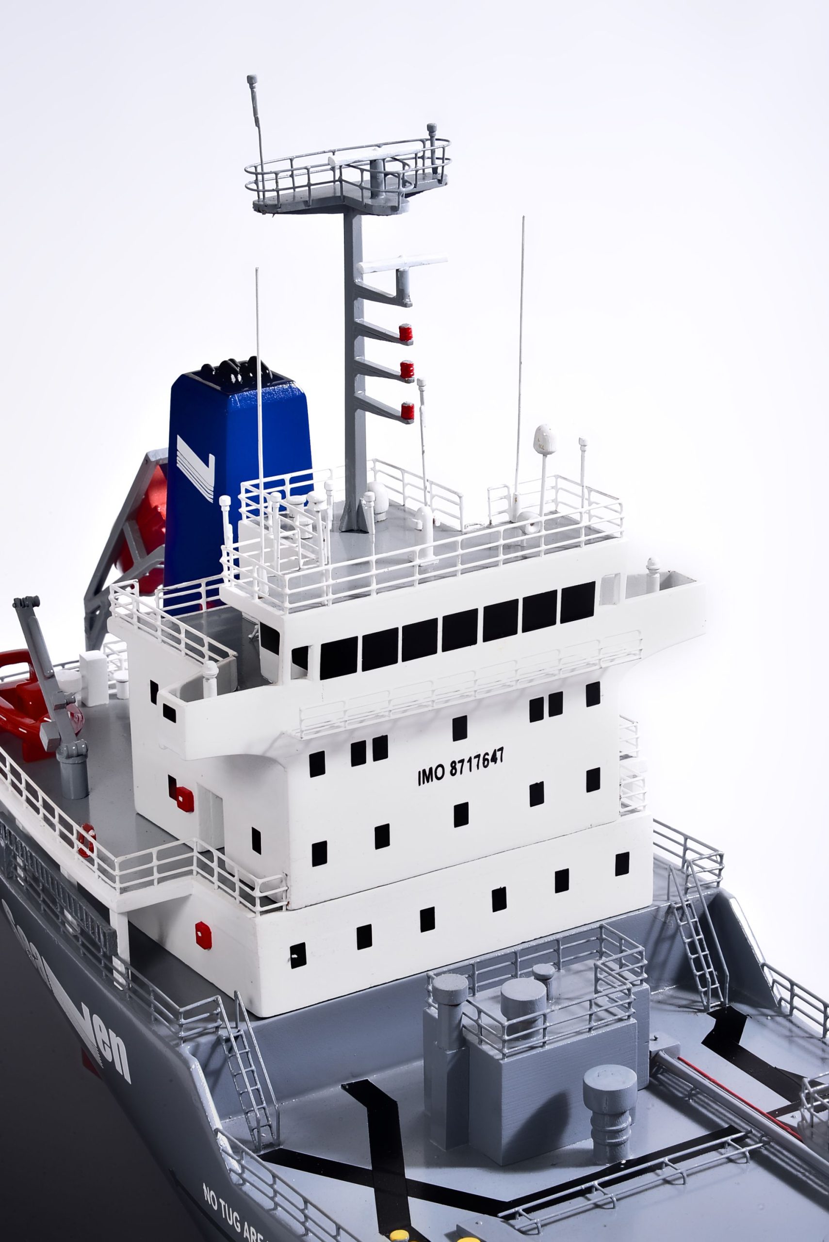 2474-14124-Seaven-Luck-Model-Ship-scaled-1.jpg