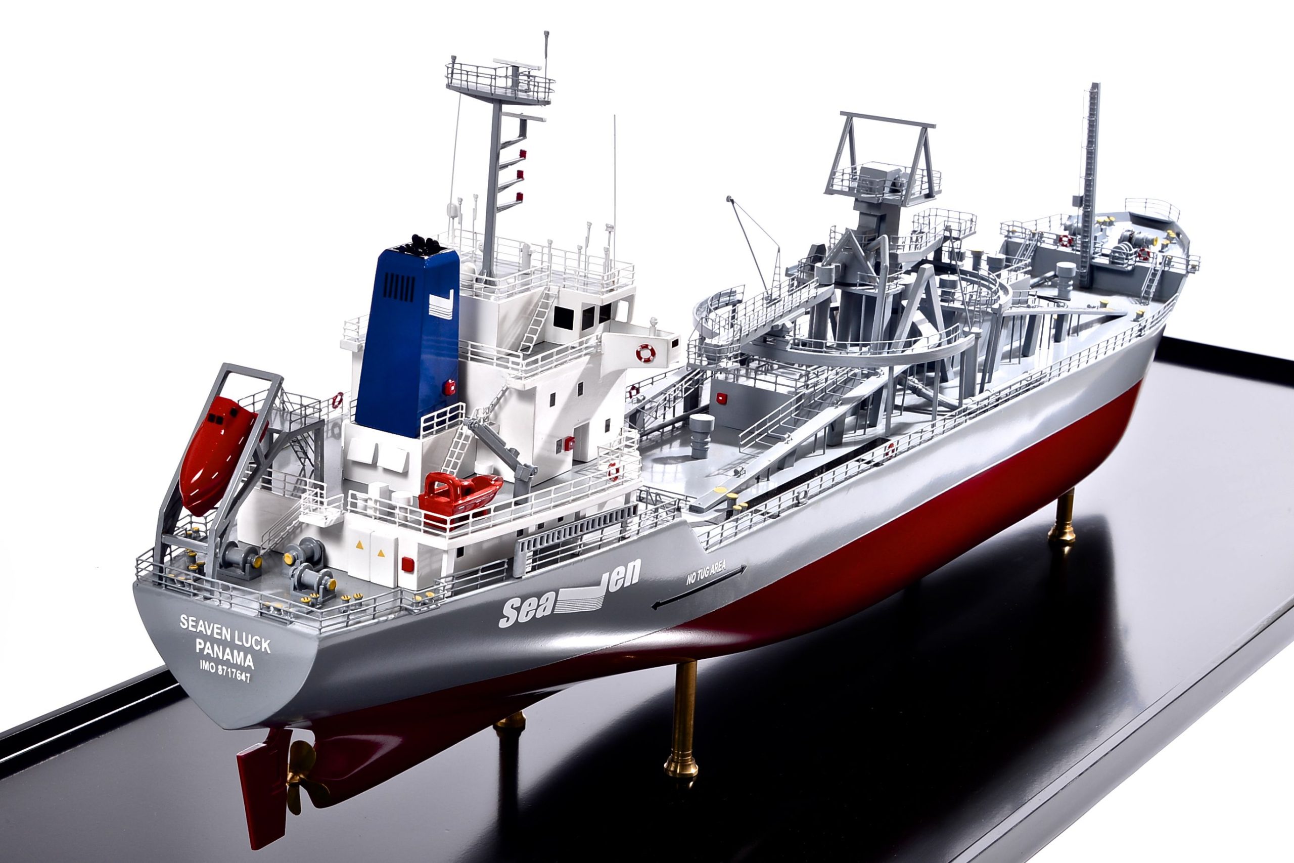 2474-14139-Seaven-Luck-Model-Ship-scaled-1.jpg