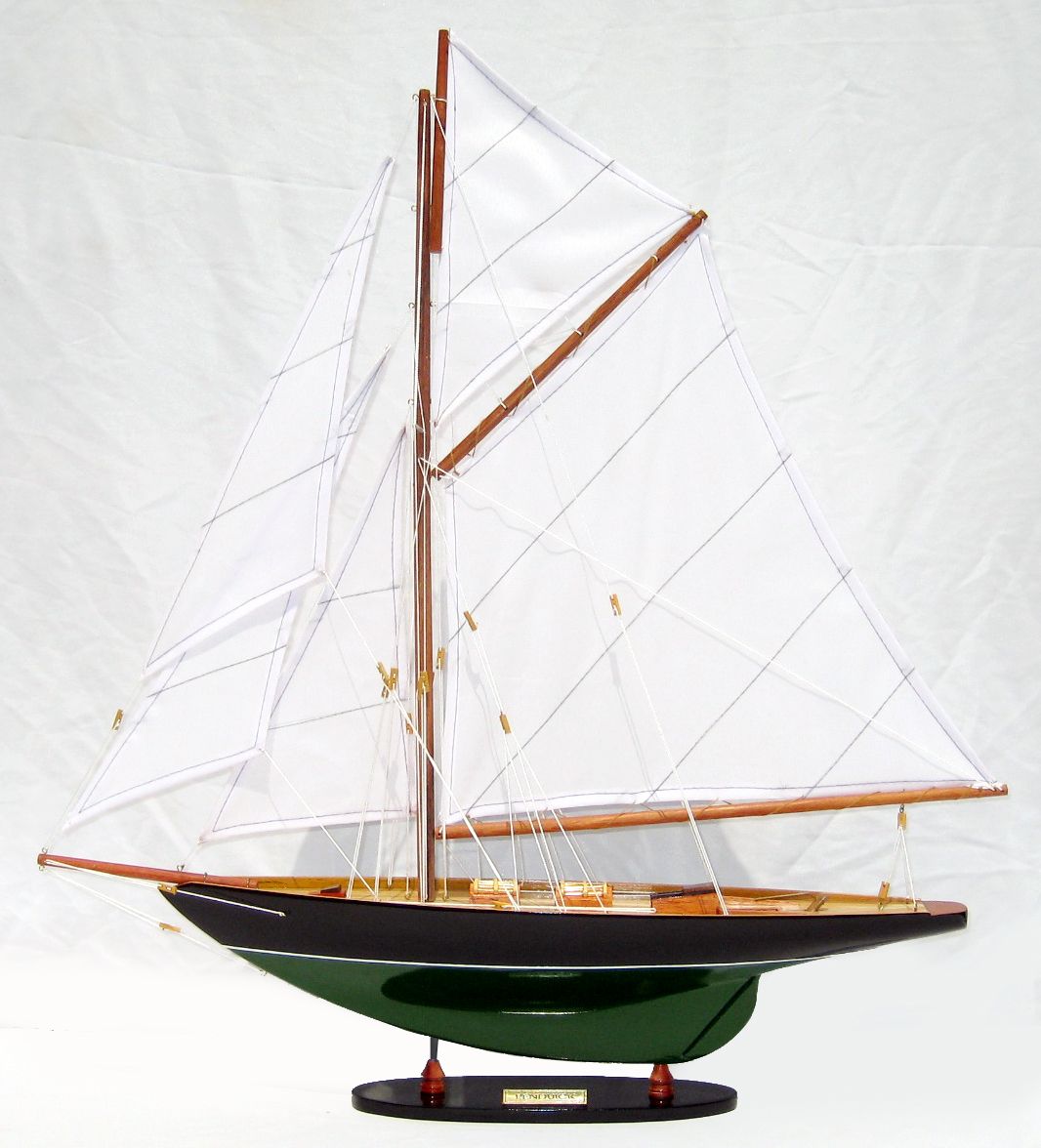Pen Duick Display Ship Model - GN