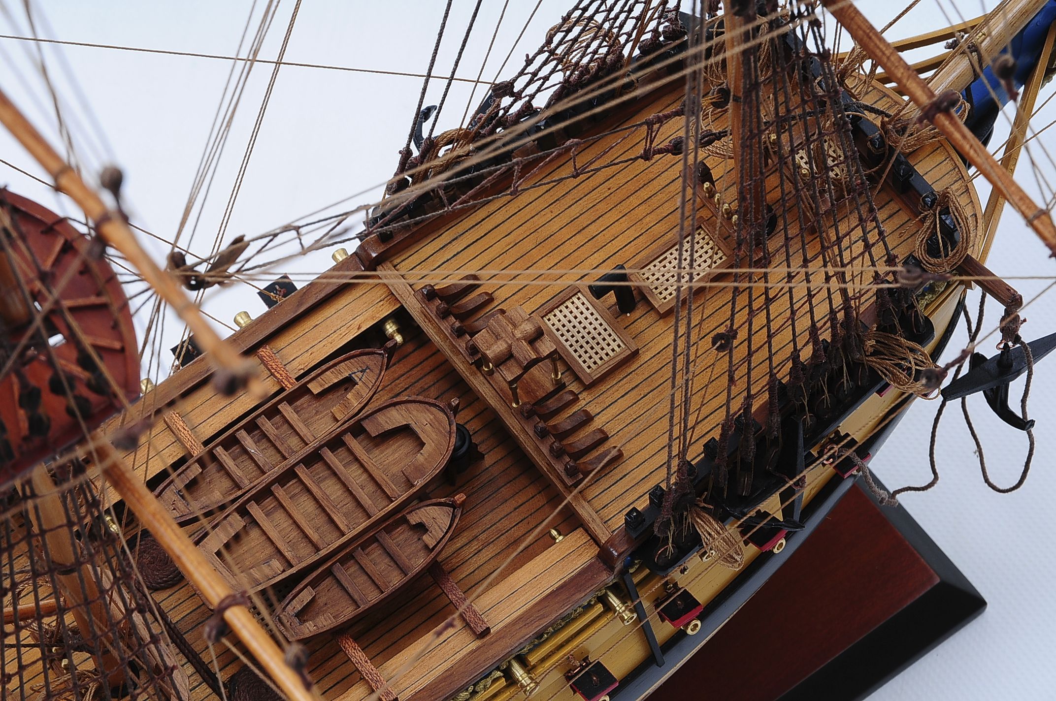 516-6158-HMS-Bellona-Model-Ship-Superior-Range.jpg