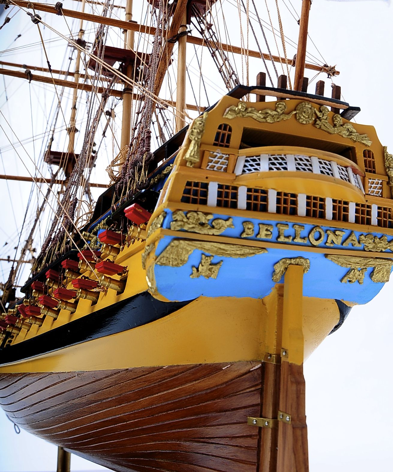 516-6168-HMS-Bellona-Model-Ship-Superior-Range.jpg