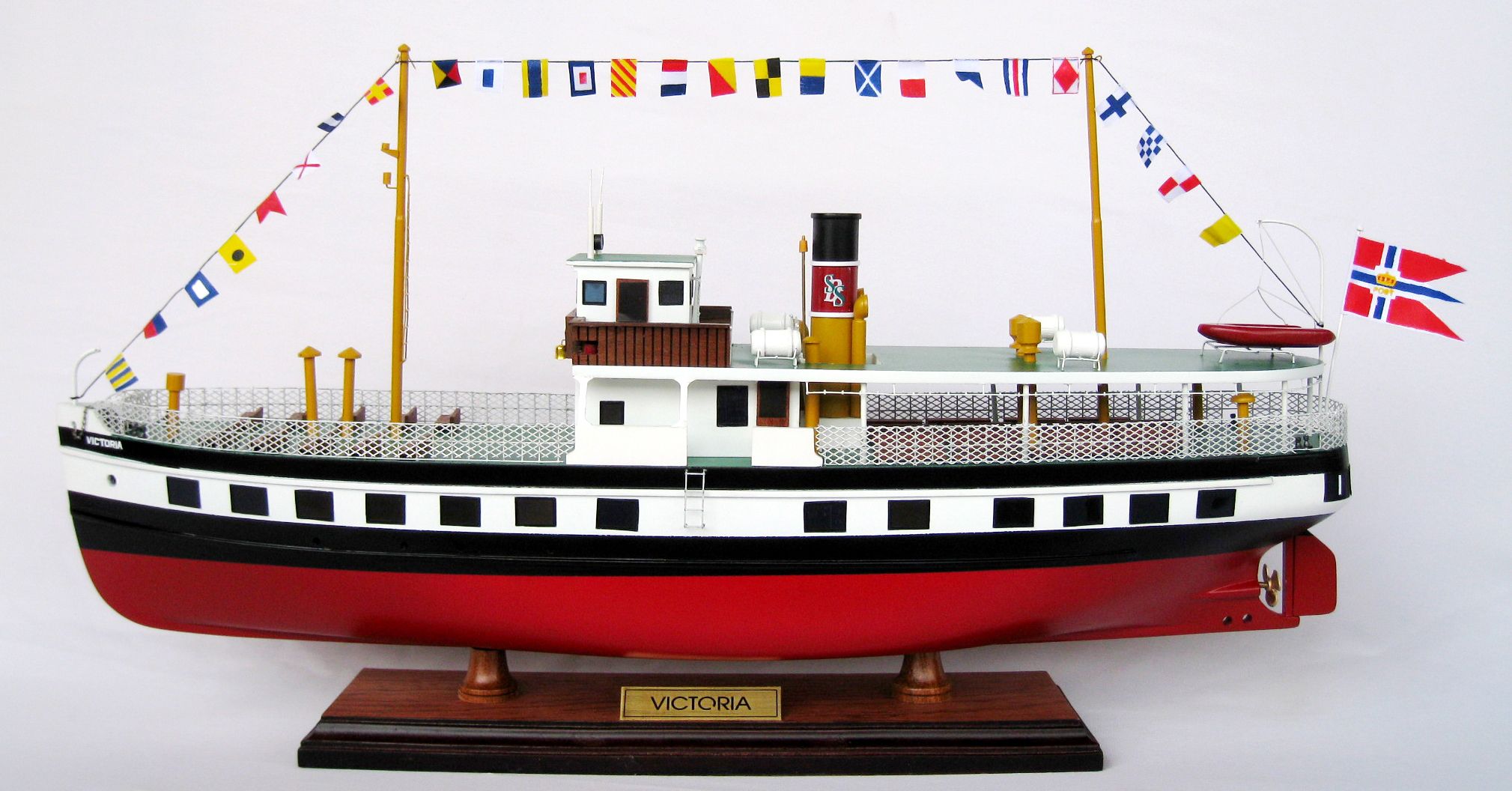 Victoria Display Ship Model - GN