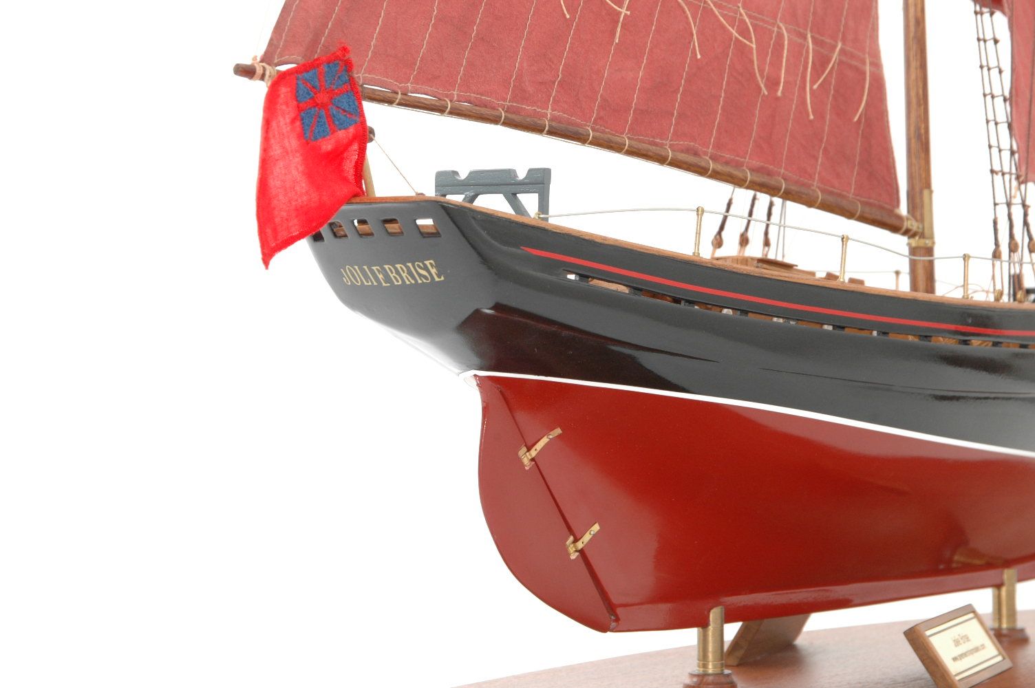 654-6200-Jolie-Brise-Model-Yacht-Premier-Range.jpg