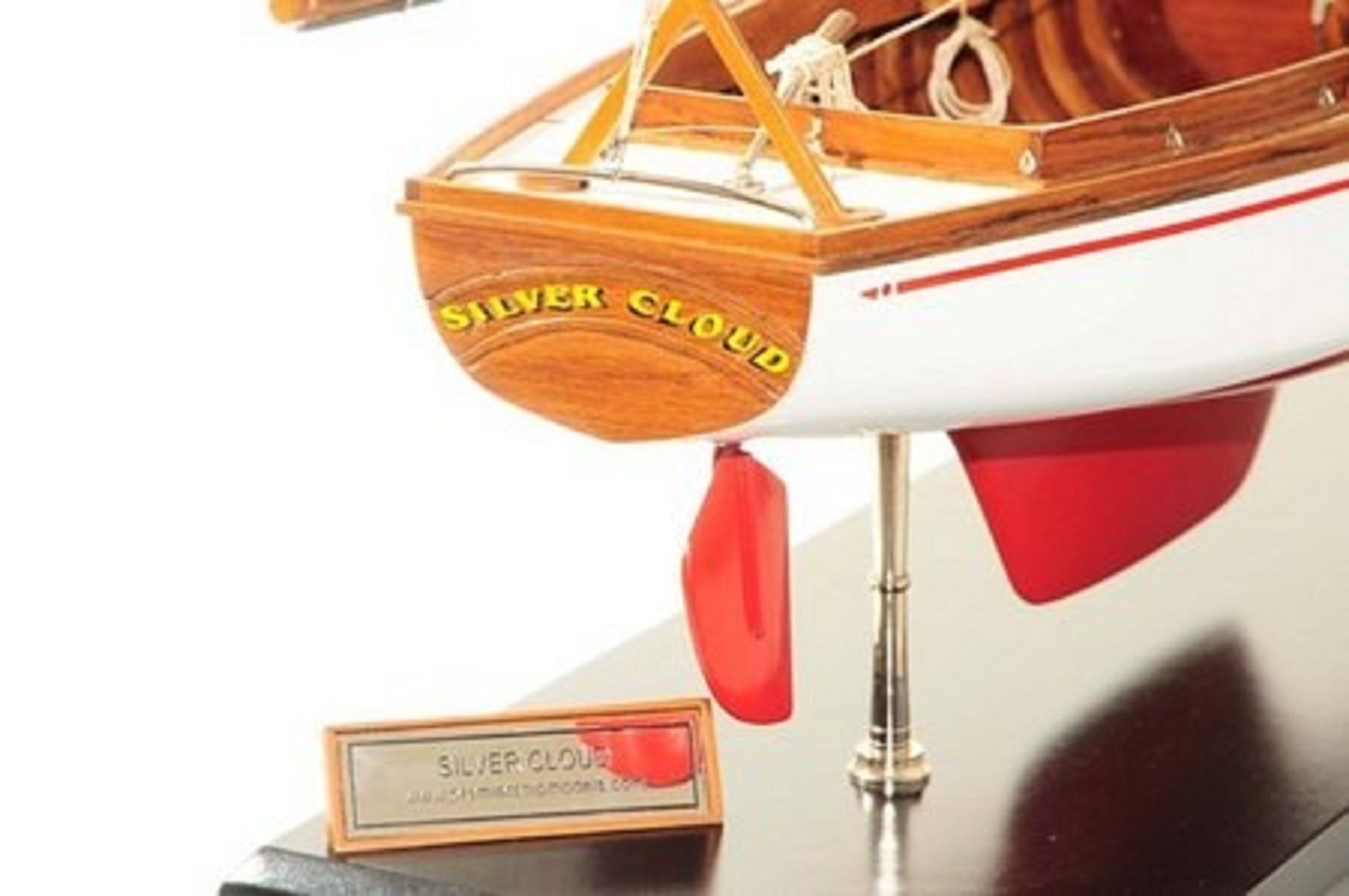 665-7627-Silver-Cloud-Model-Yacht-Premier-Range.jpg
