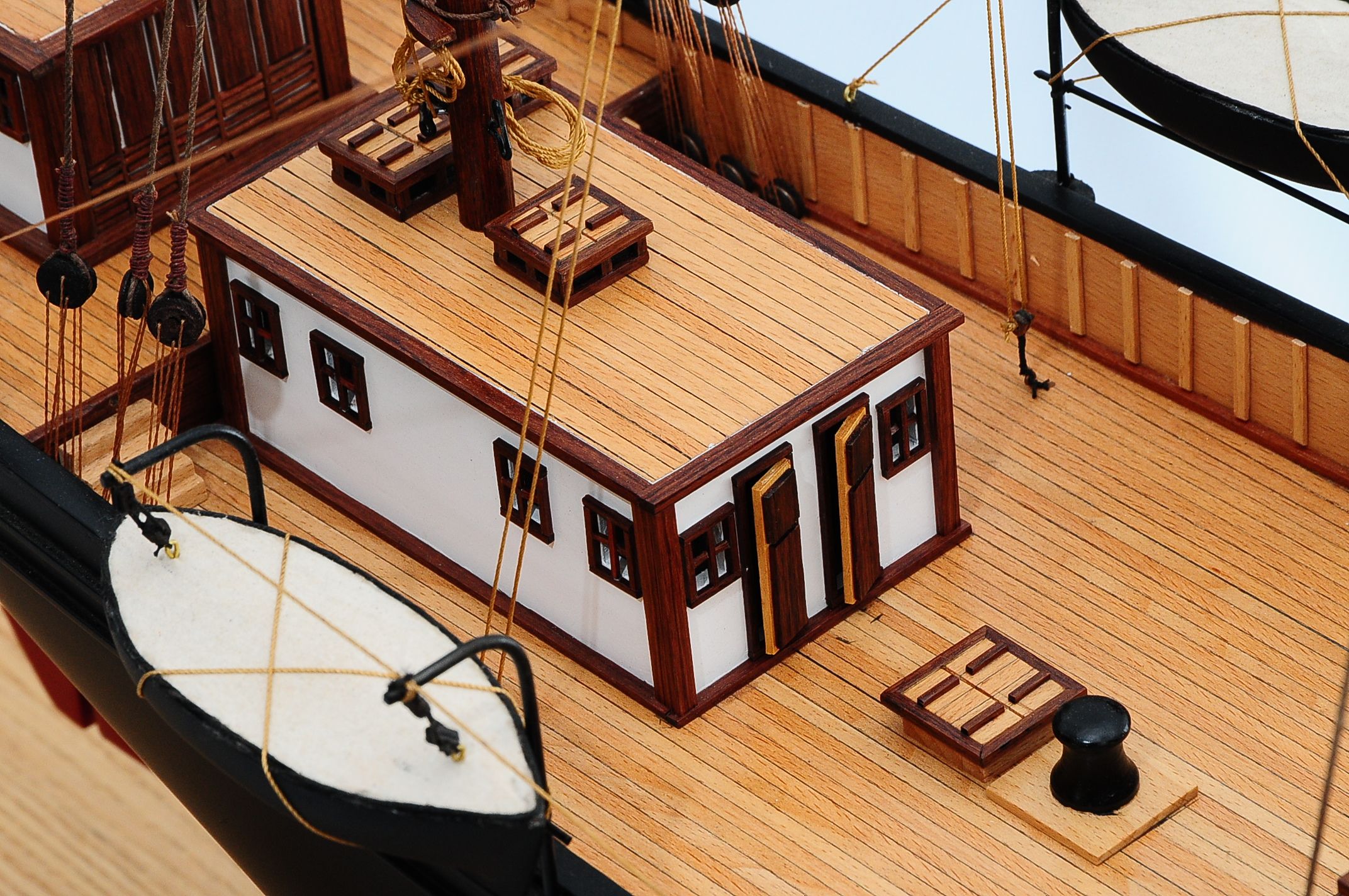 668-8652-California-Model-Ship-Premier-Range.jpg