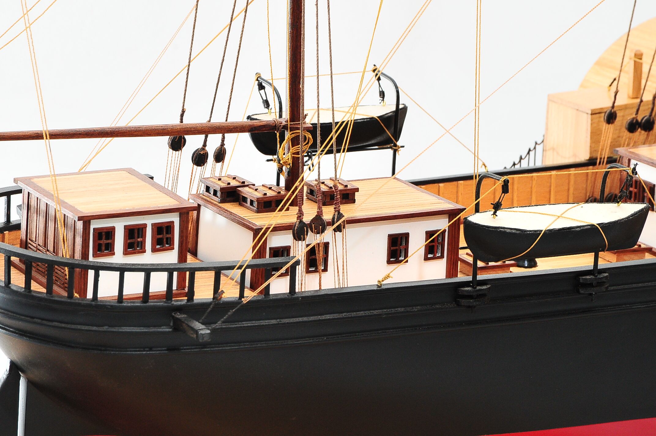 668-8659-California-Model-Ship-Premier-Range.jpg