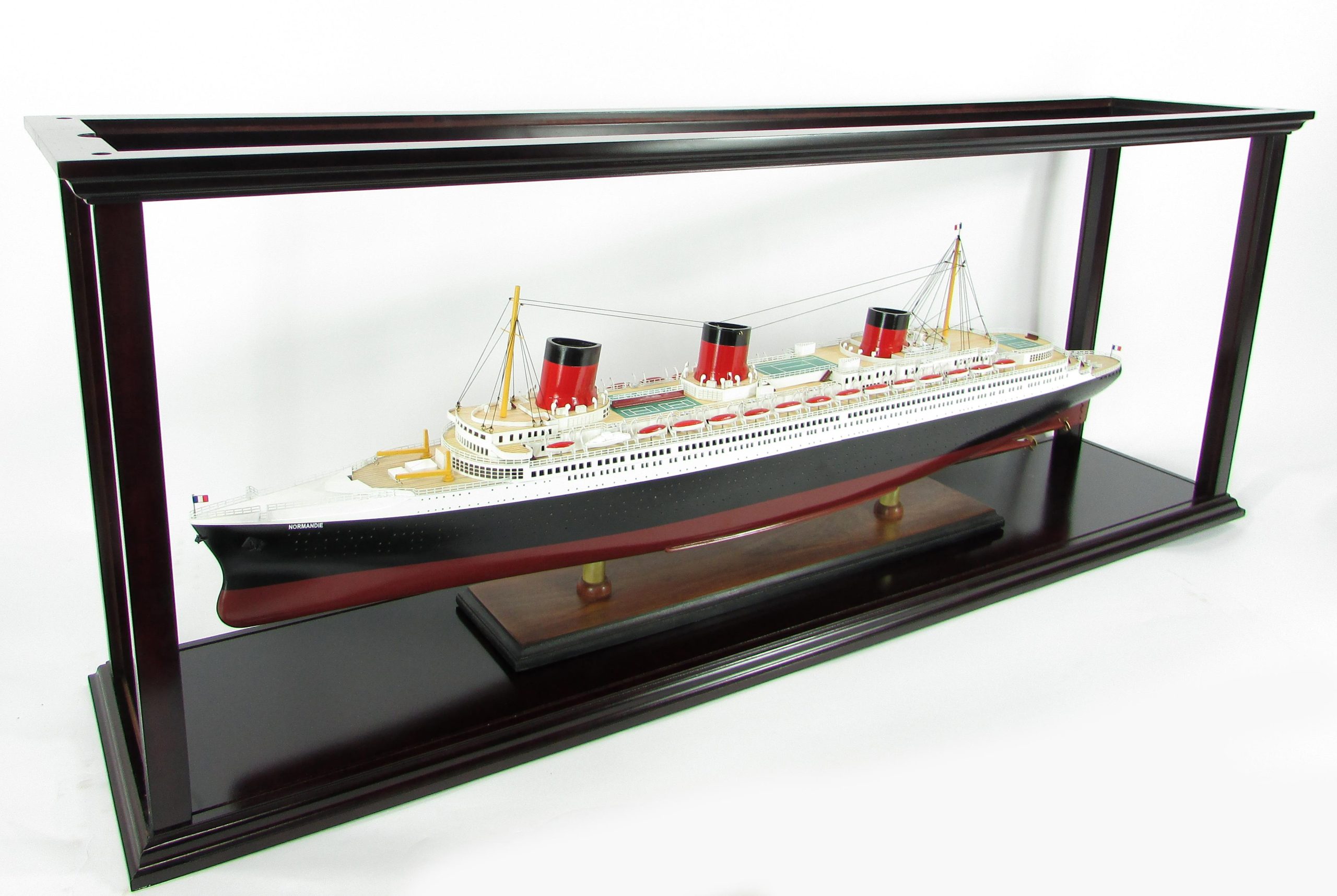 CRUISE_SHIPS-3-scaled-1.jpg