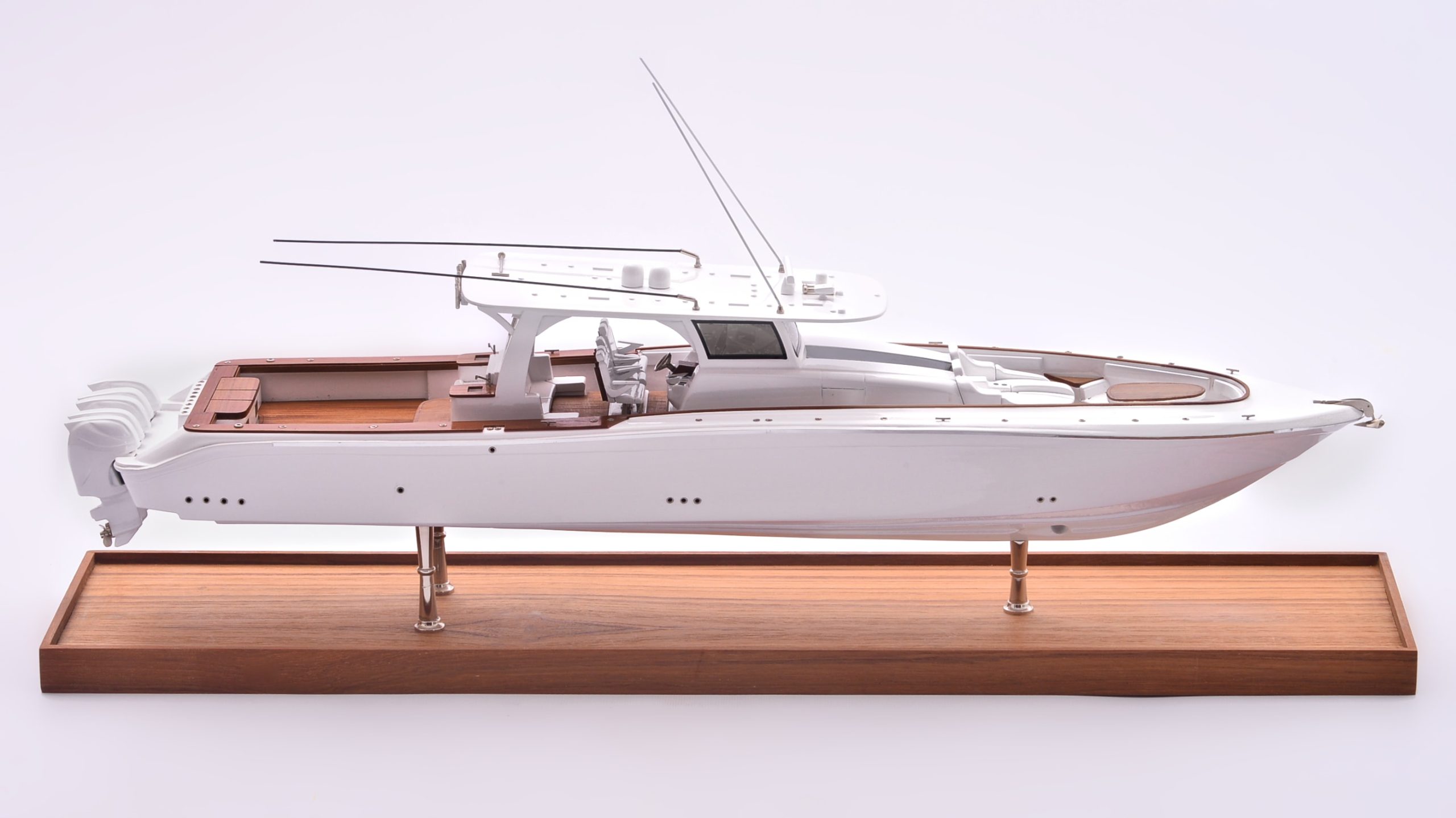 Estrella HCB Display Ship Model - Premier Ship Models