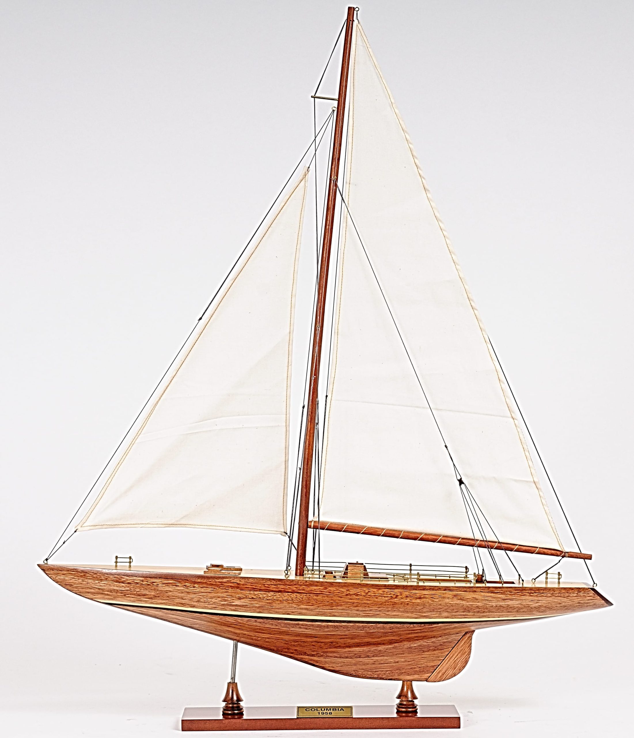 Columbia Yacht L Display Ship Model - OMH