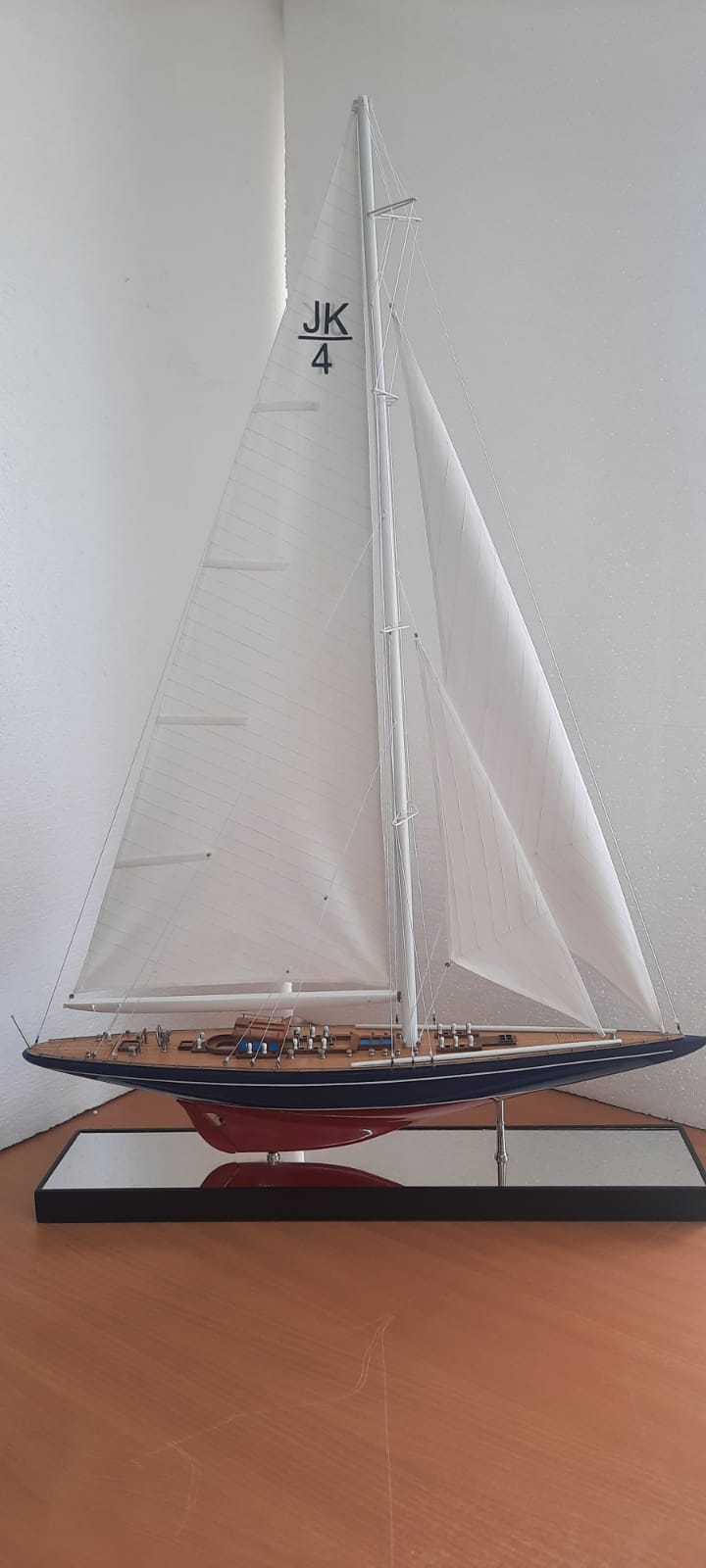 Endeavour Display Ship Model (Superior Range) - Premier Ship Models