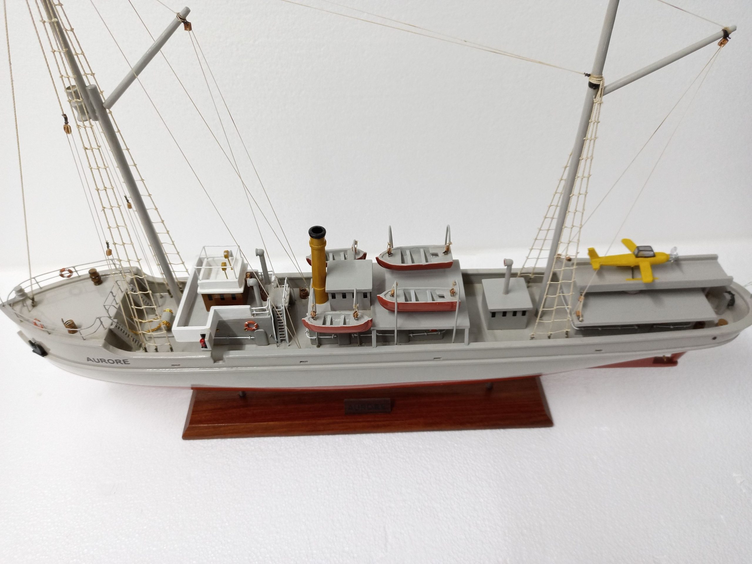 Aurora Tintin Display Ship Model (Premier Range) - Premier Ship Models