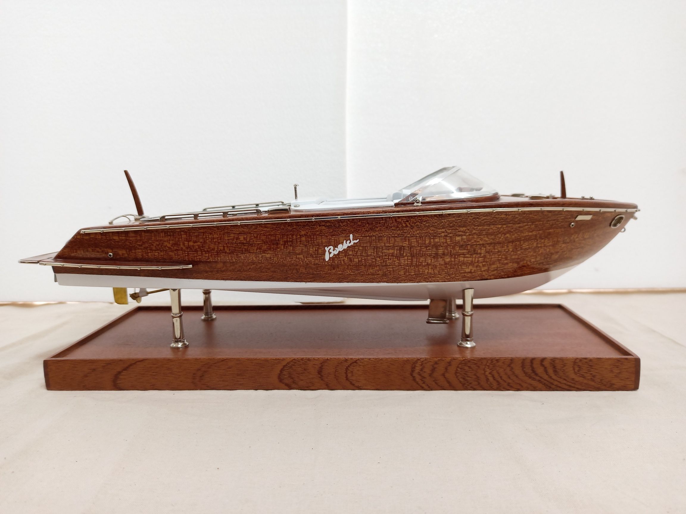 Boesch 710 Display Ship Model - Premier Ship Models