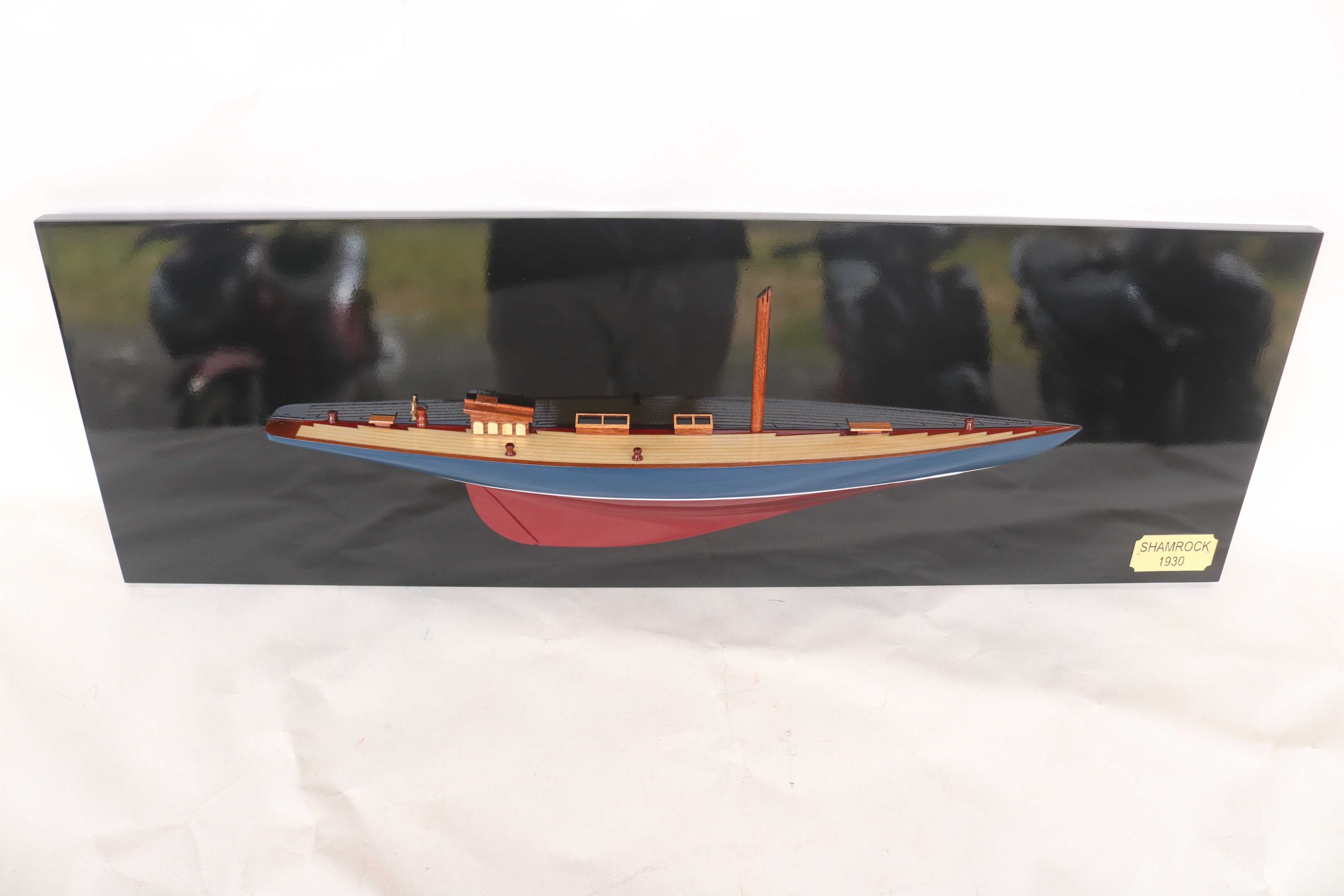 Shamrock Half Hull Blank Deck Display Ship Model - GN