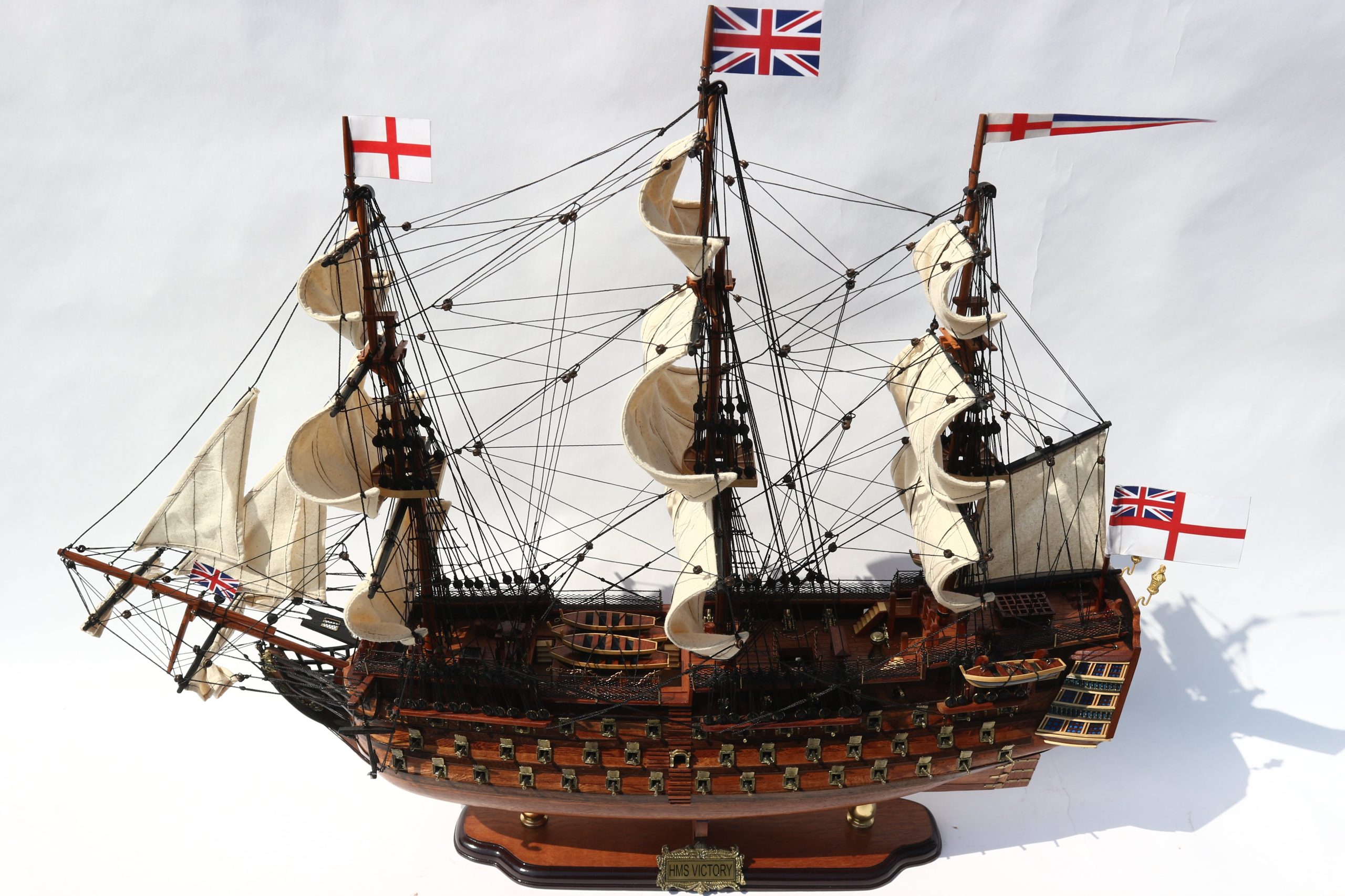 HMS Victory Display Ship Model (Standard Range) - GN
