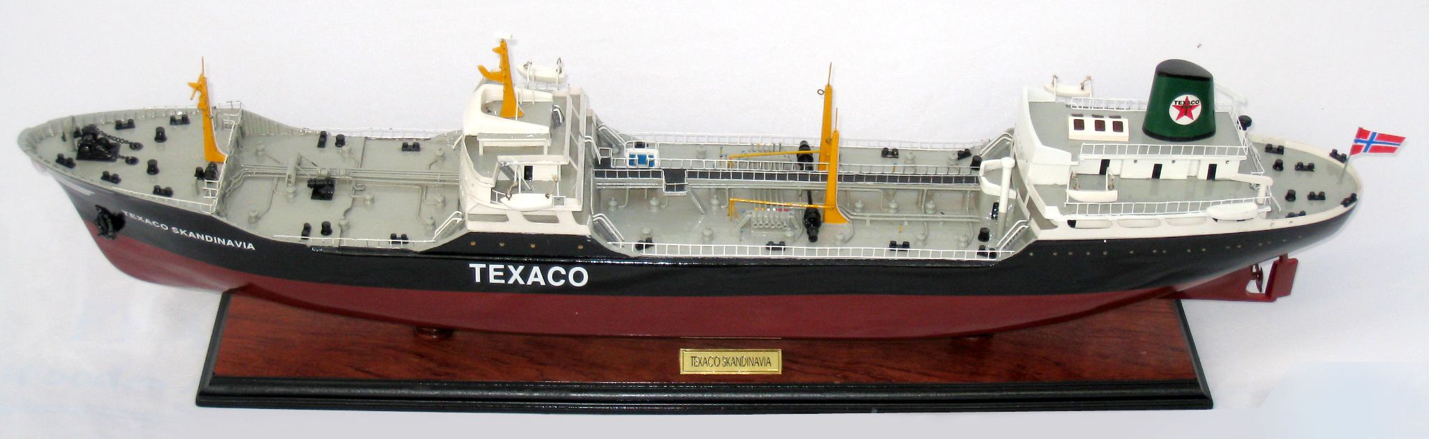 Texaco Norge Display Ship Model - GN