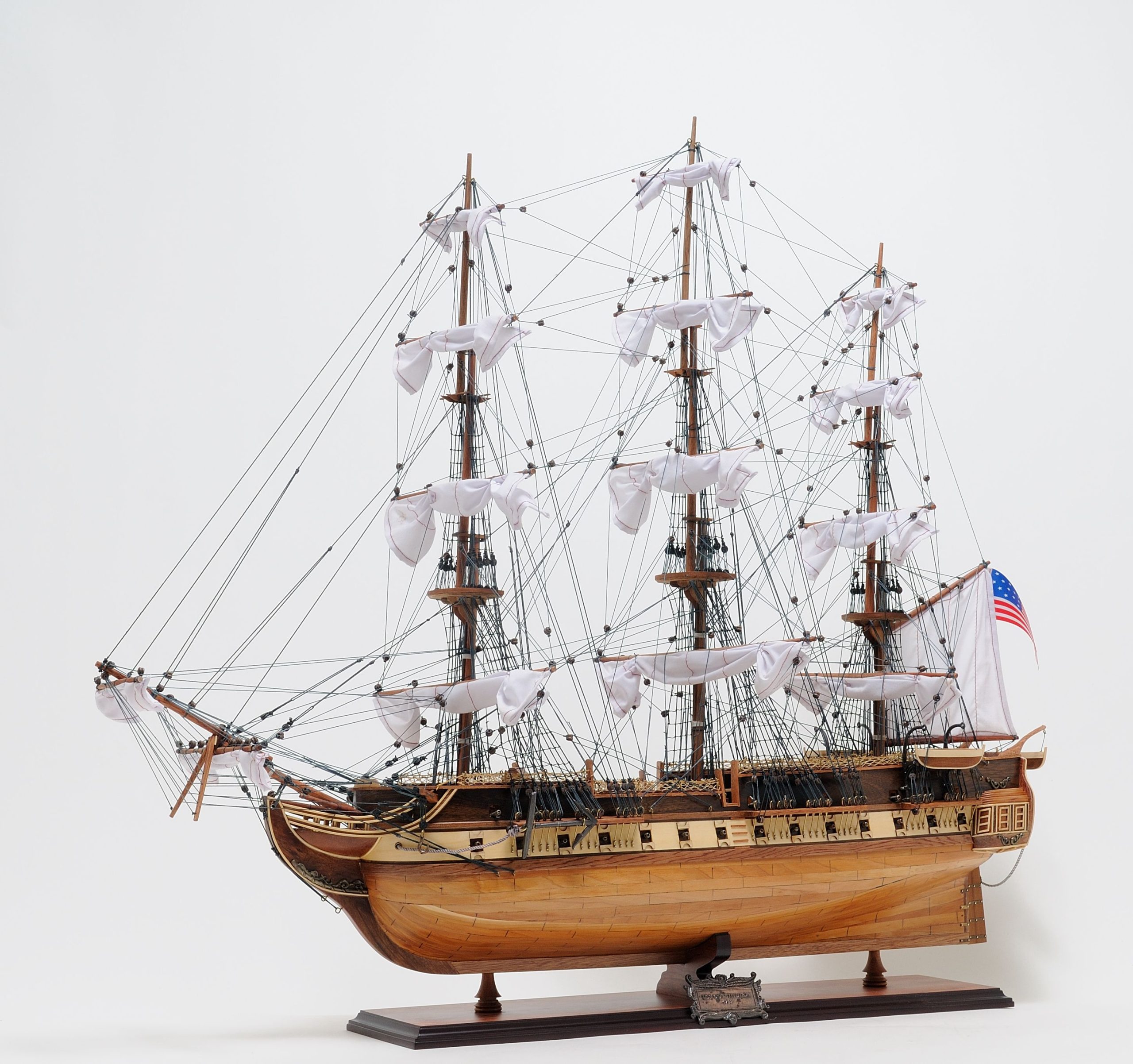 The El Cazador Display Ship Model - OMH