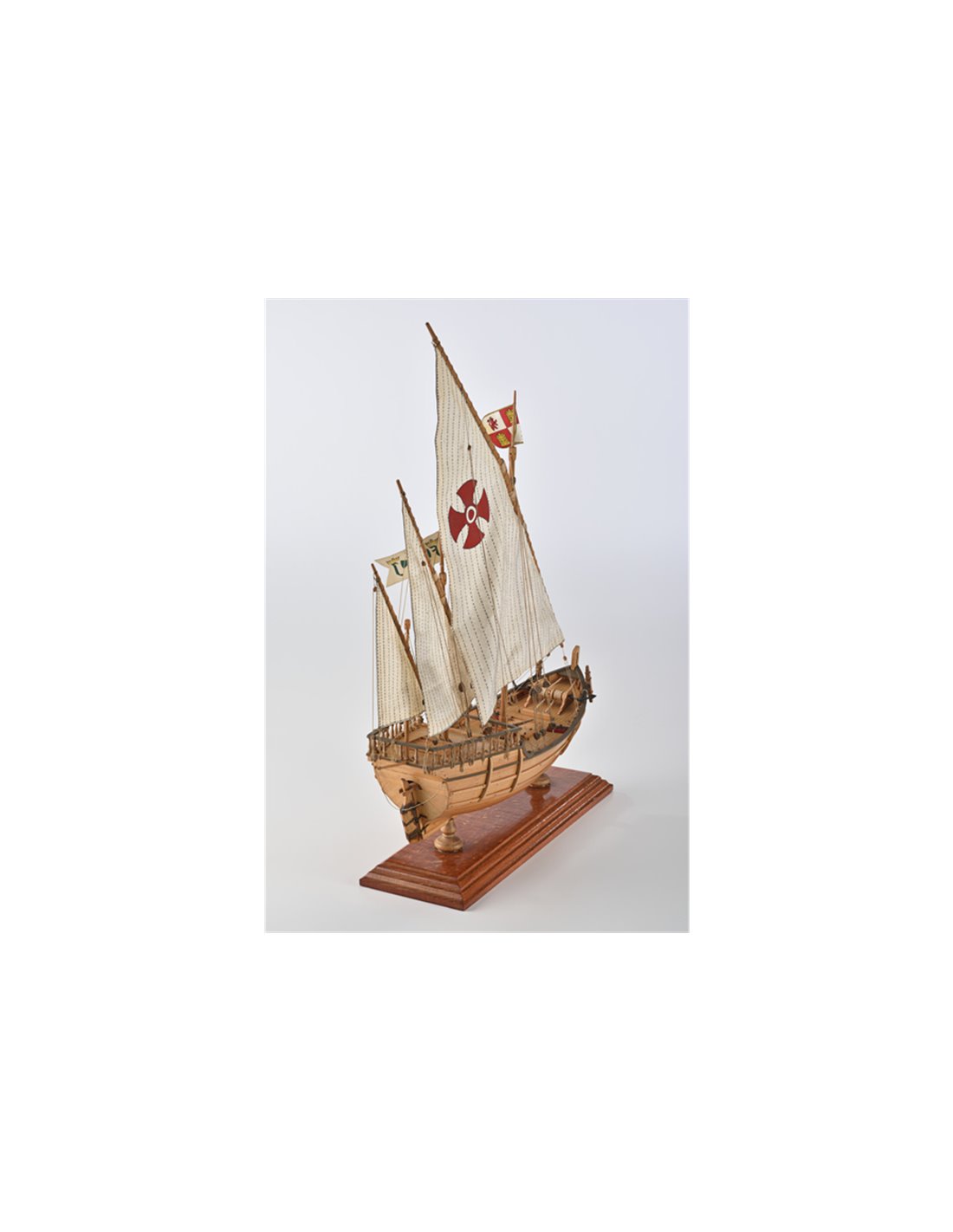 amati-models-nina-caravel.jpg