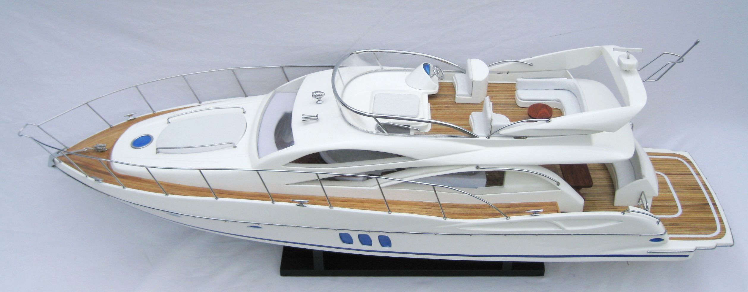 sunseeker_60-1.jpg