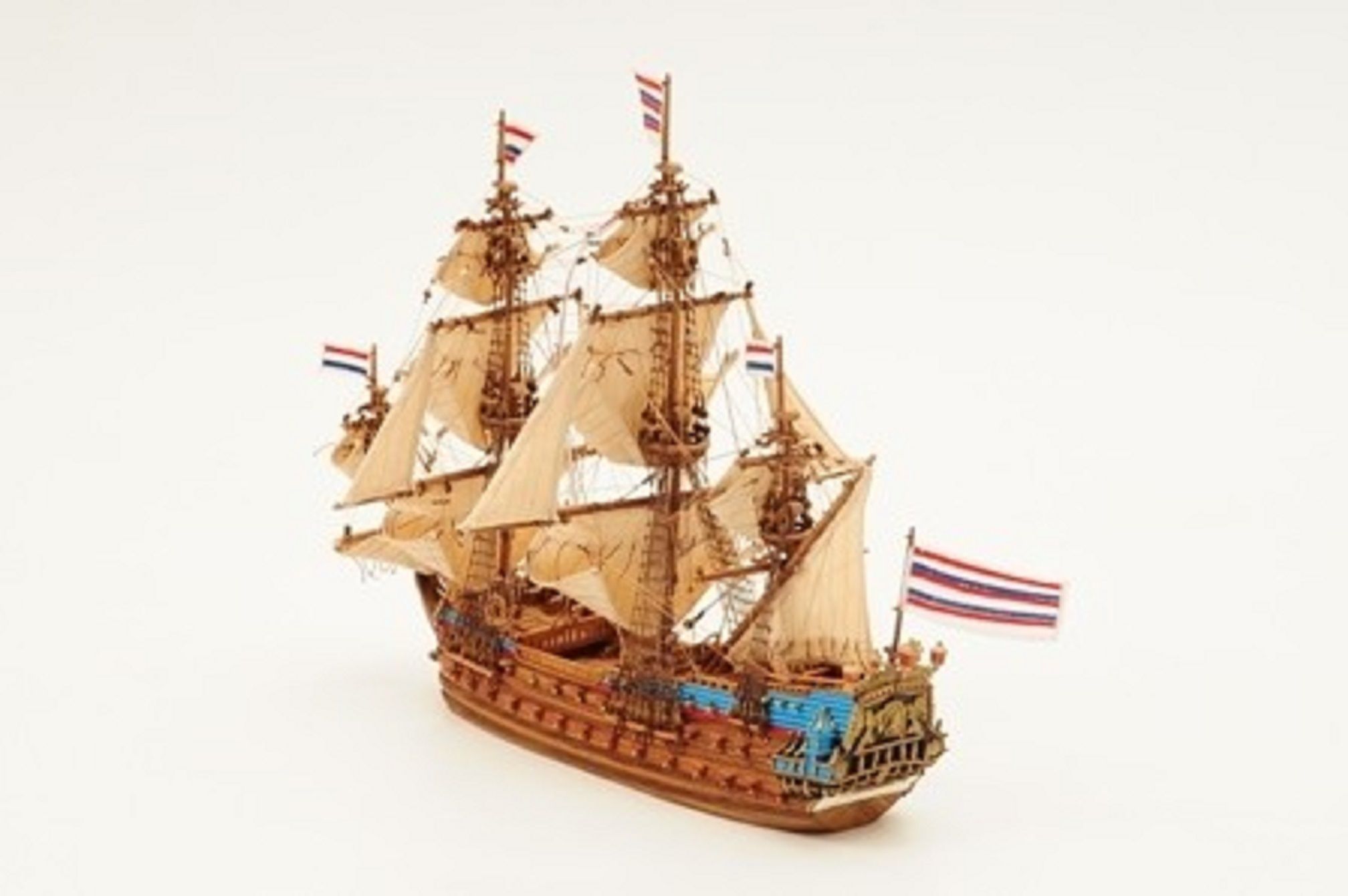 1196-7741-Zeven-Provincien-Waterline-Model-Ship-Premier-Range-1.jpg