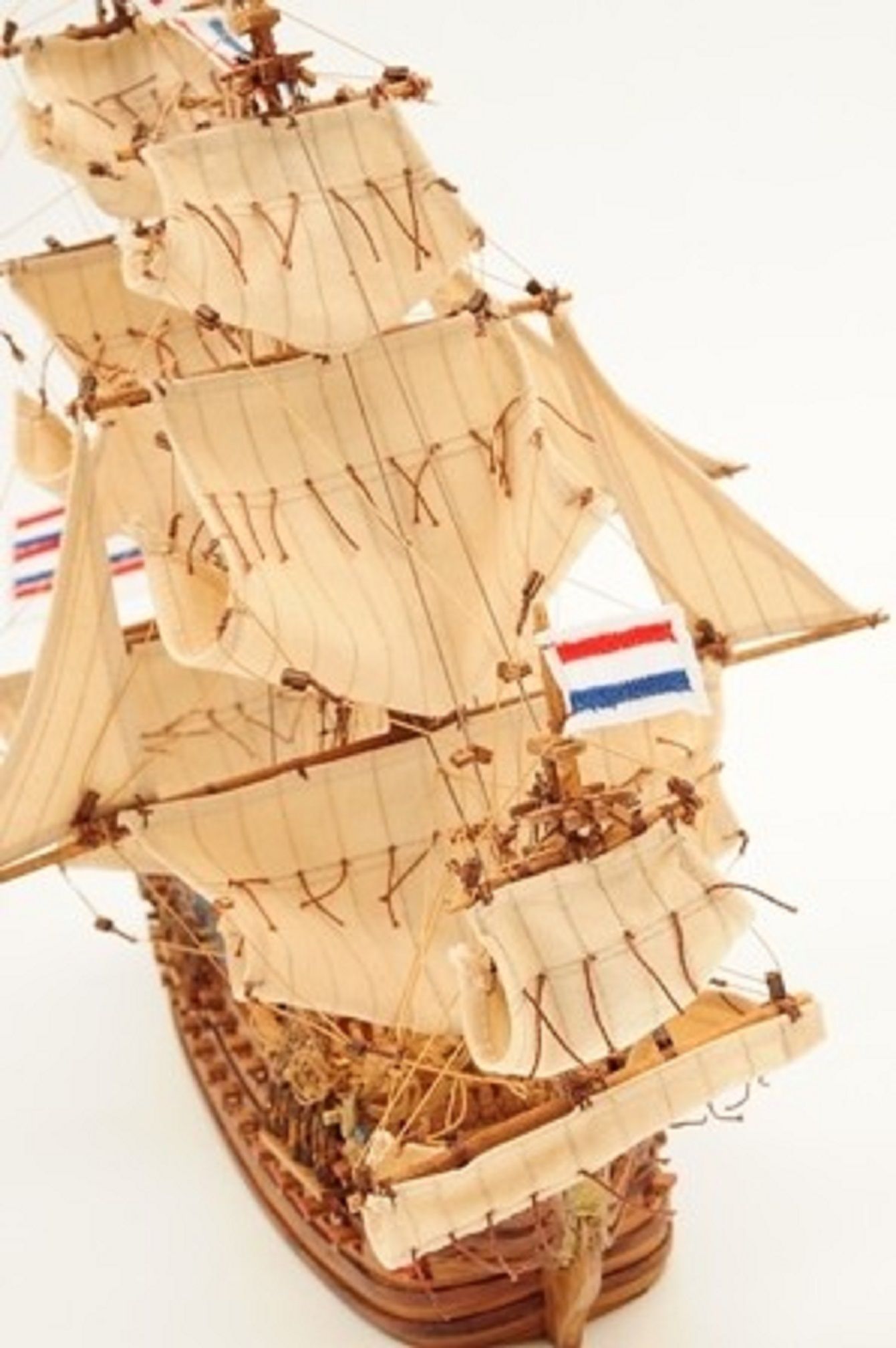 1196-7746-Zeven-Provincien-Waterline-Model-Ship-Premier-Range-1.jpg