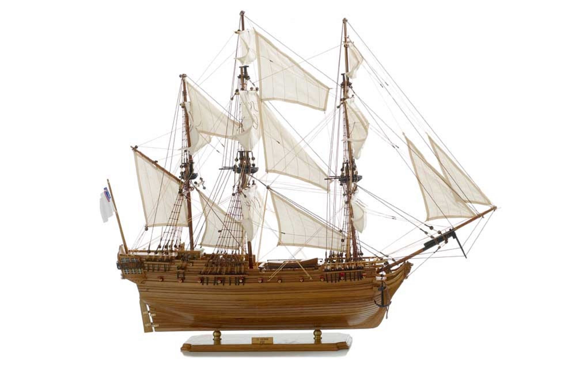137-8569-Saint-Geran-Model-Ship-Superior-Range.jpg
