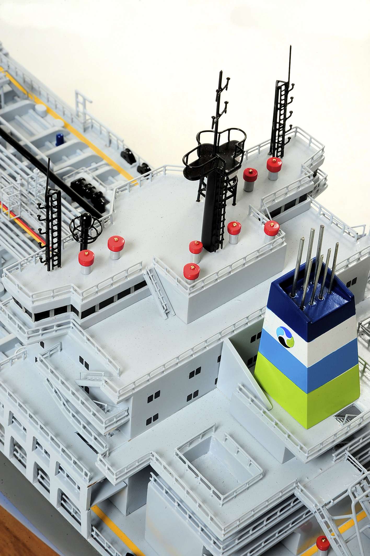 1451-4615-Oil-Tanker-Model-Ship-2-1.jpg