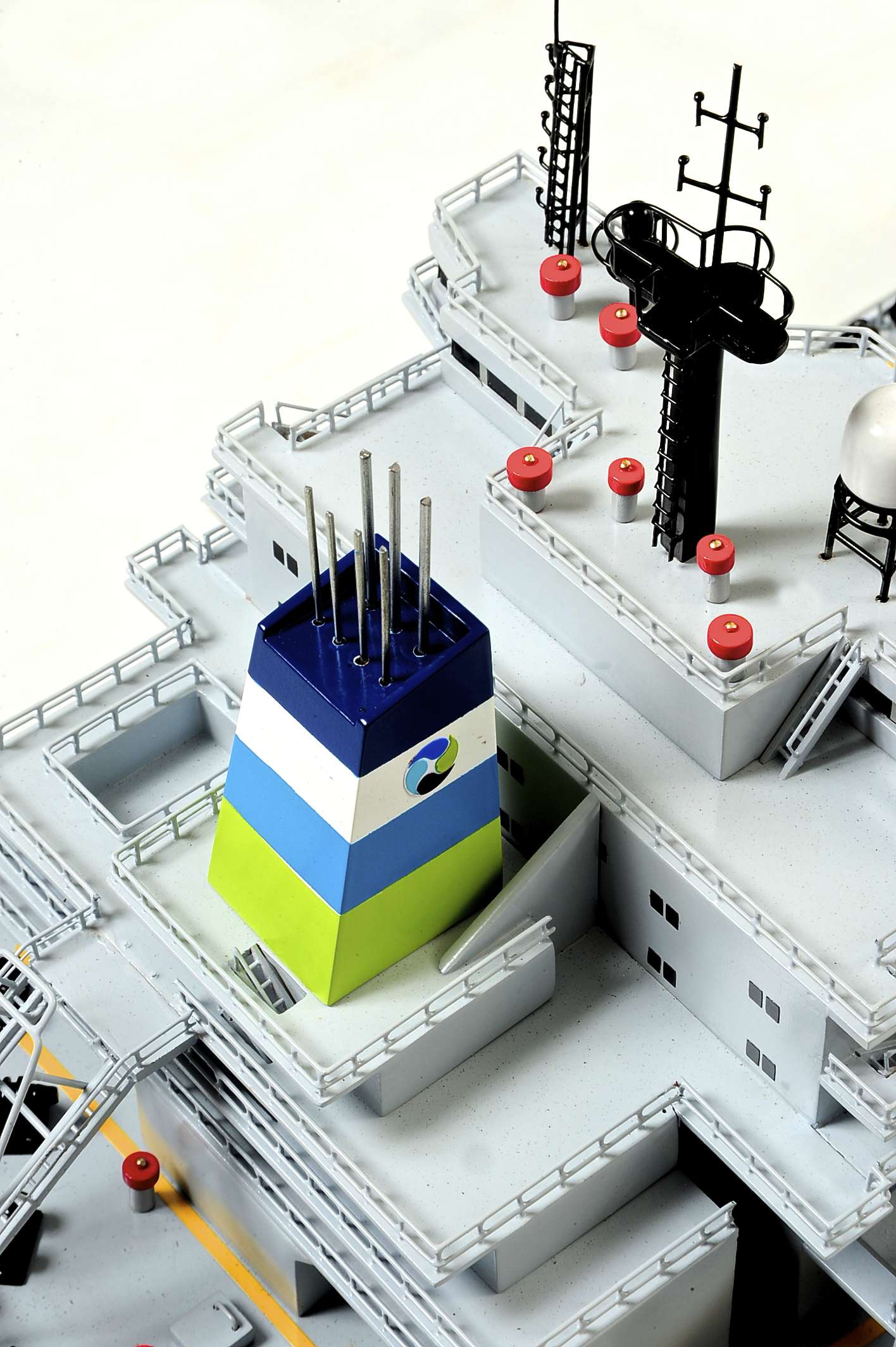 1451-4616-Oil-Tanker-Model-Ship-2-1.jpg