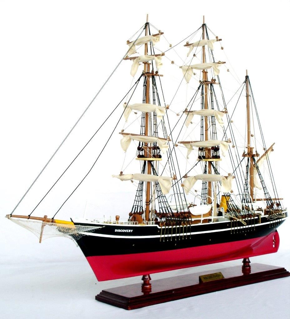 2058-12183-RRS-Discovery-ship-model.jpg