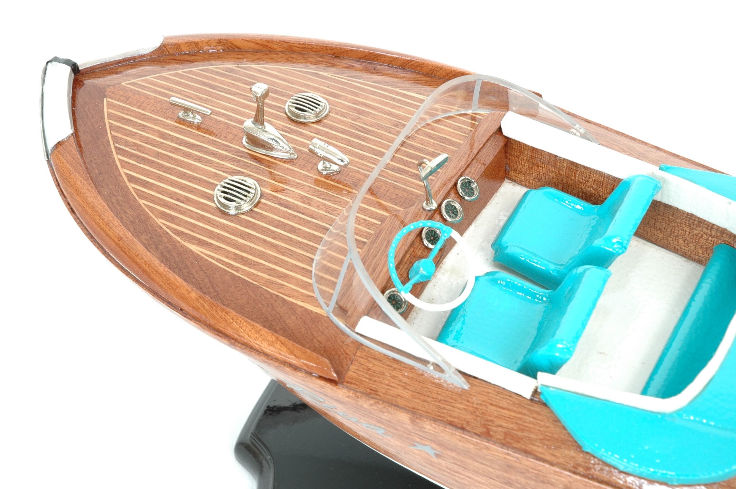 294-8375-Riva-Super-Aquarama-Model-Boat-Superior-Range-scaled-2.jpg