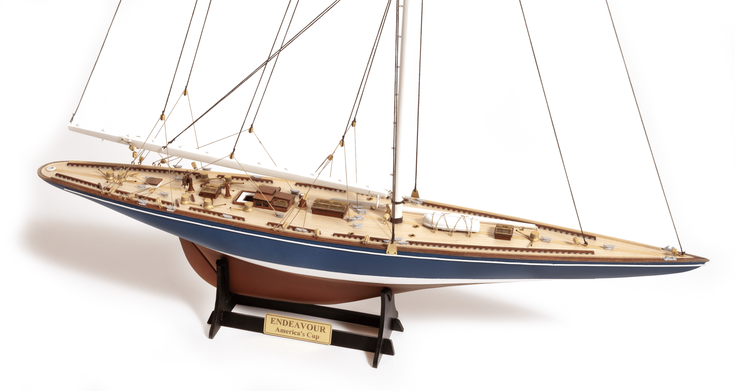 ENDEAVOUR-CUP-006-scaled-2.png