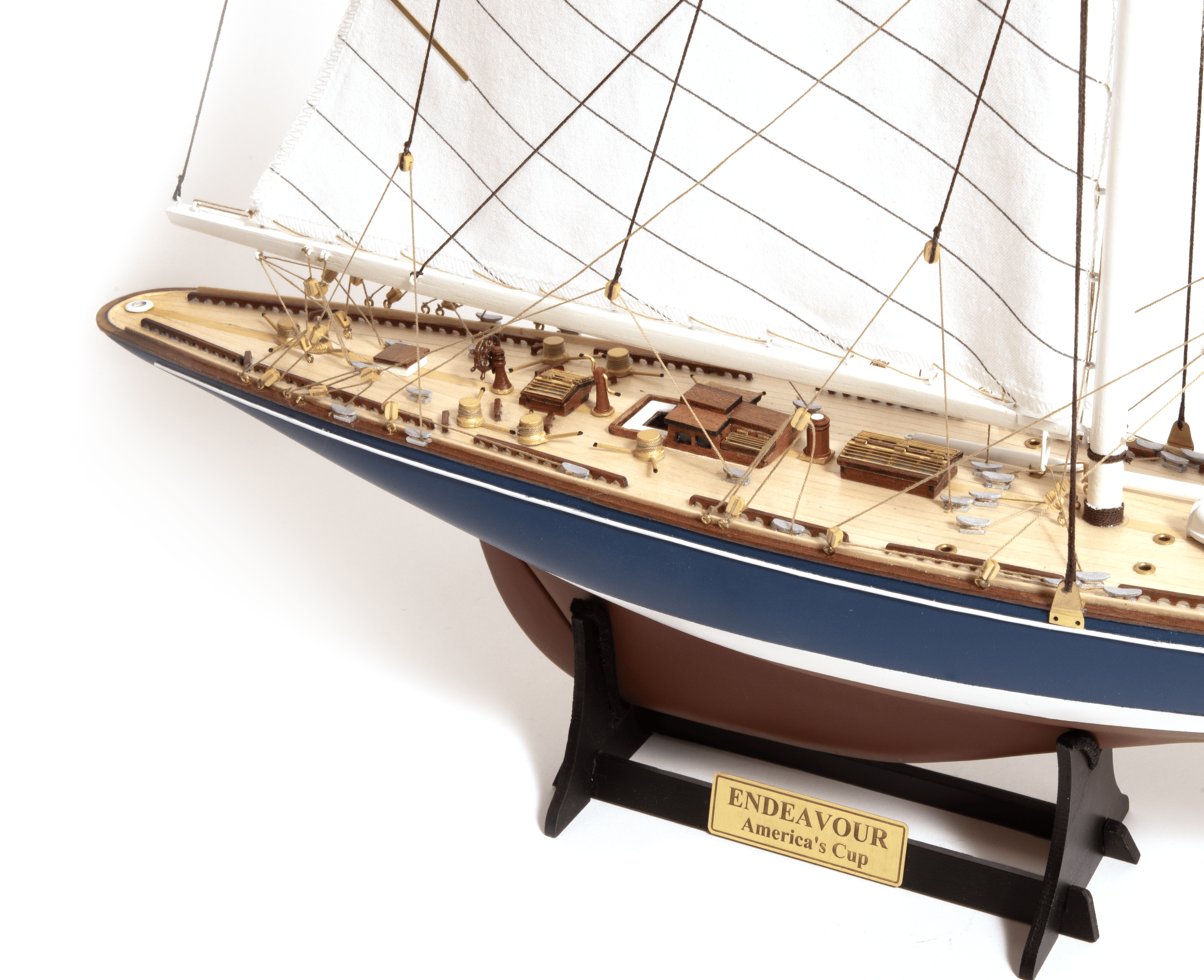 ENDEAVOUR-CUP-008-scaled-2.png